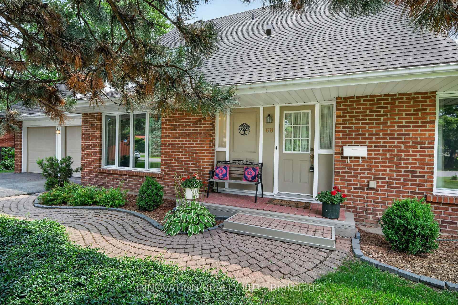 Photo 2 of 68 Kingsford Court, Ottawa, Kanata - Beaverbrook — HOMEH