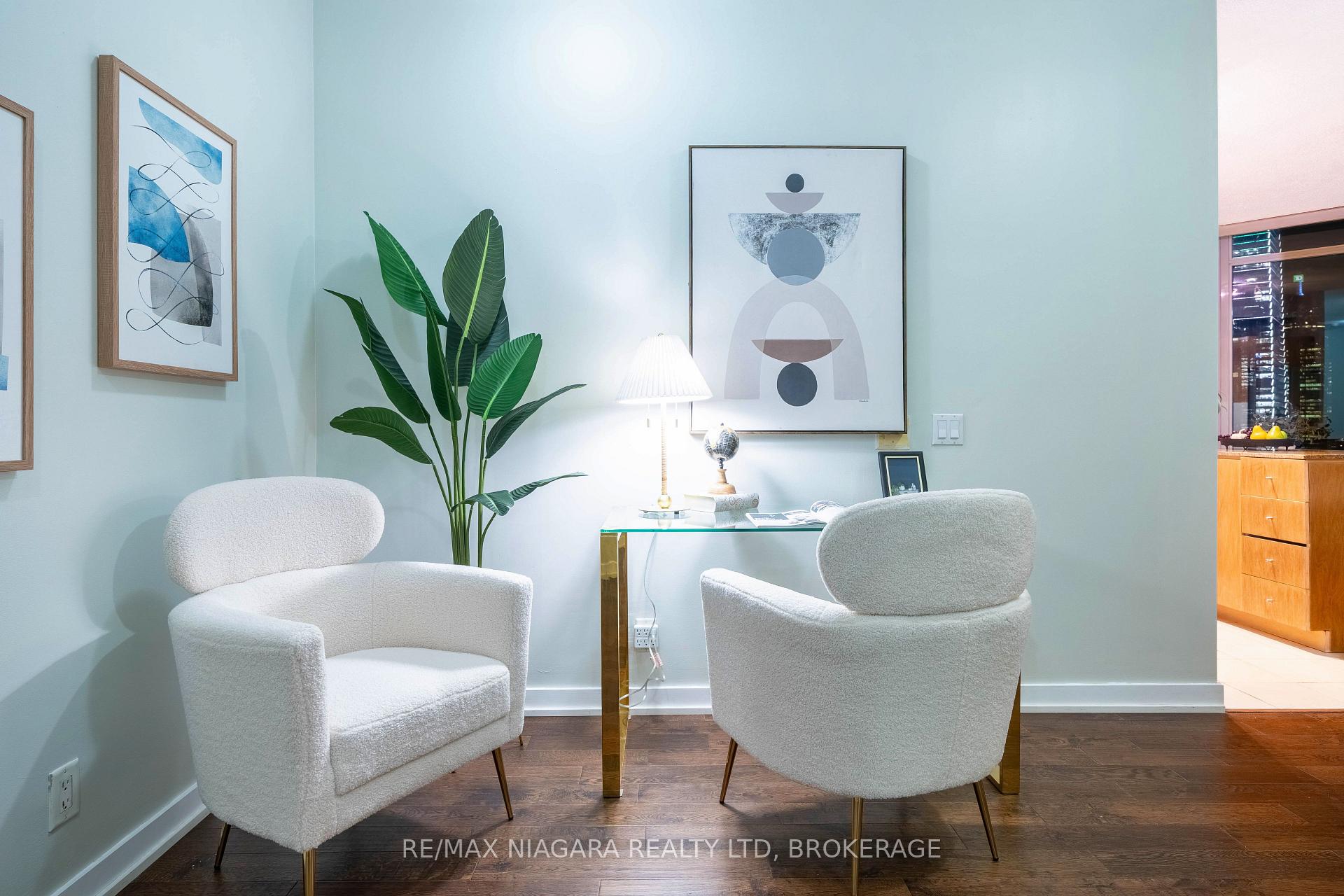 Photo 10 of Unit 3603, 361 Front Street W, Toronto, Waterfront Communities — HOMEH