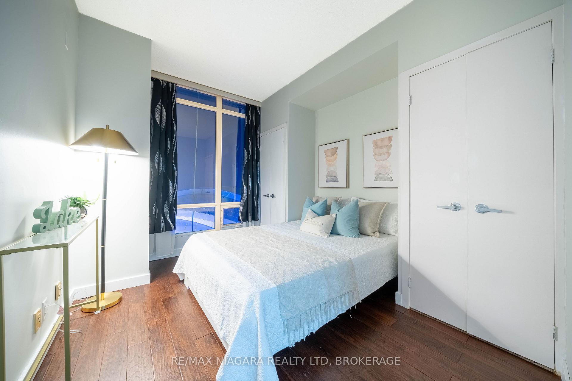 Photo 15 of Unit 3603, 361 Front Street W, Toronto, Waterfront Communities — HOMEH