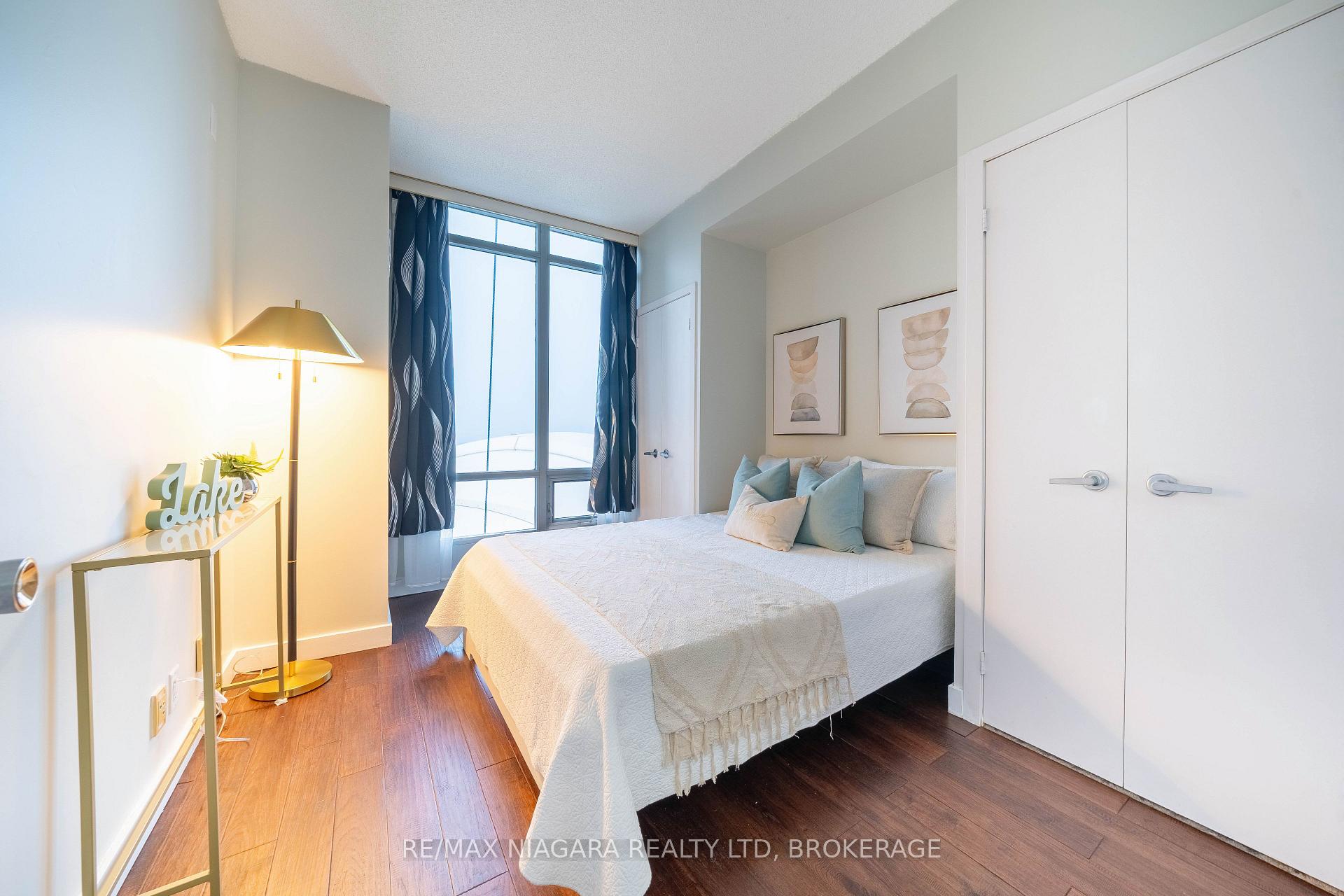 Photo 16 of Unit 3603, 361 Front Street W, Toronto, Waterfront Communities — HOMEH