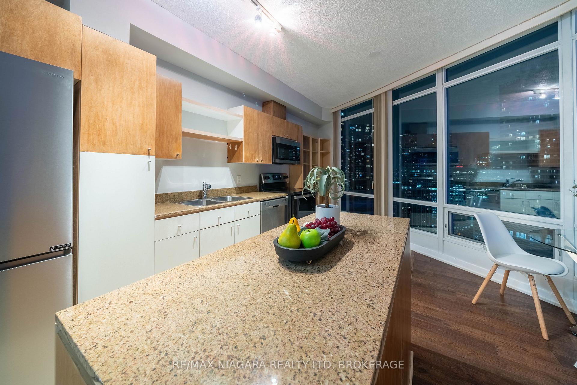 Photo 30 of Unit 3603, 361 Front Street W, Toronto, Waterfront Communities — HOMEH