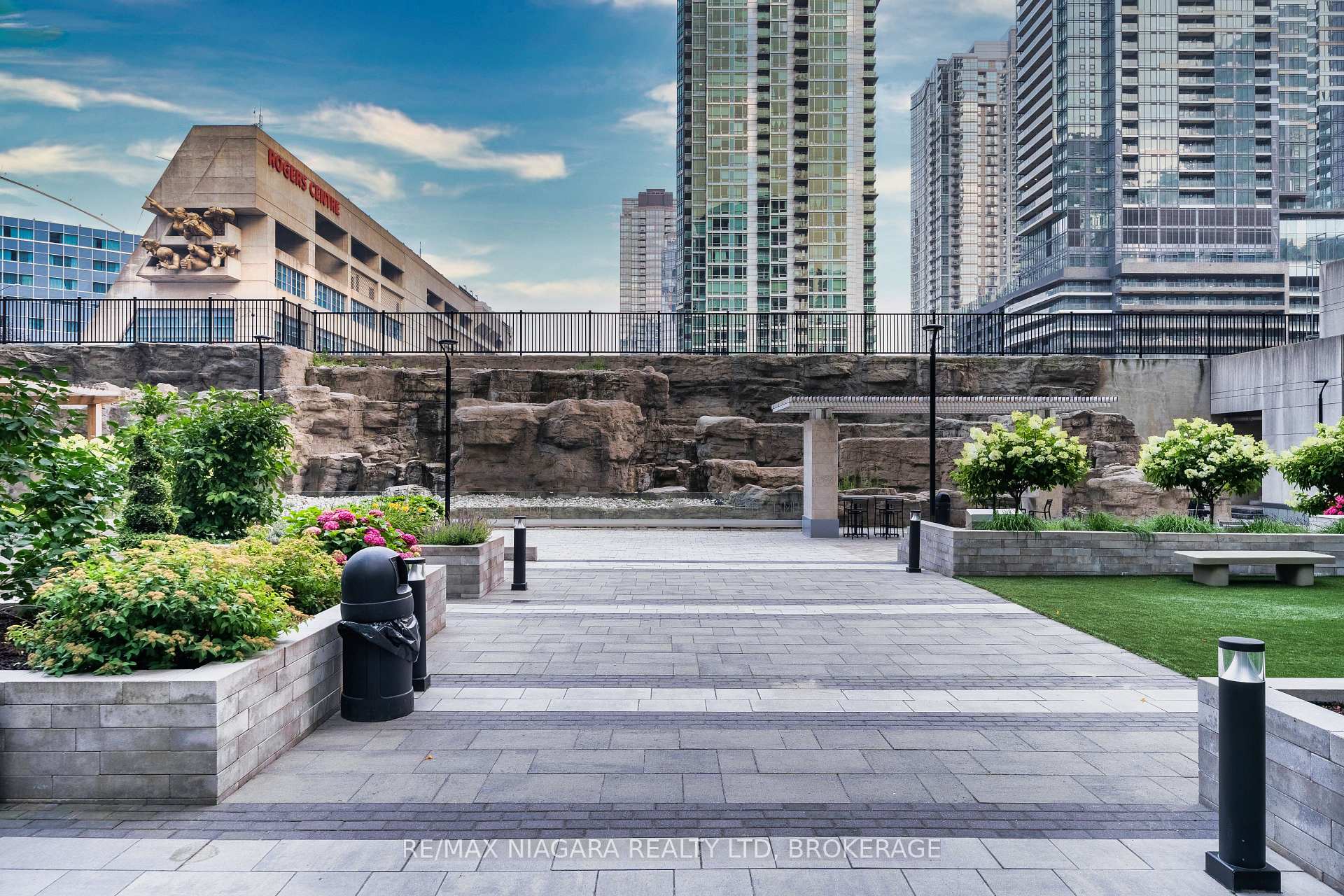 Photo 35 of Unit 3603, 361 Front Street W, Toronto, Waterfront Communities — HOMEH