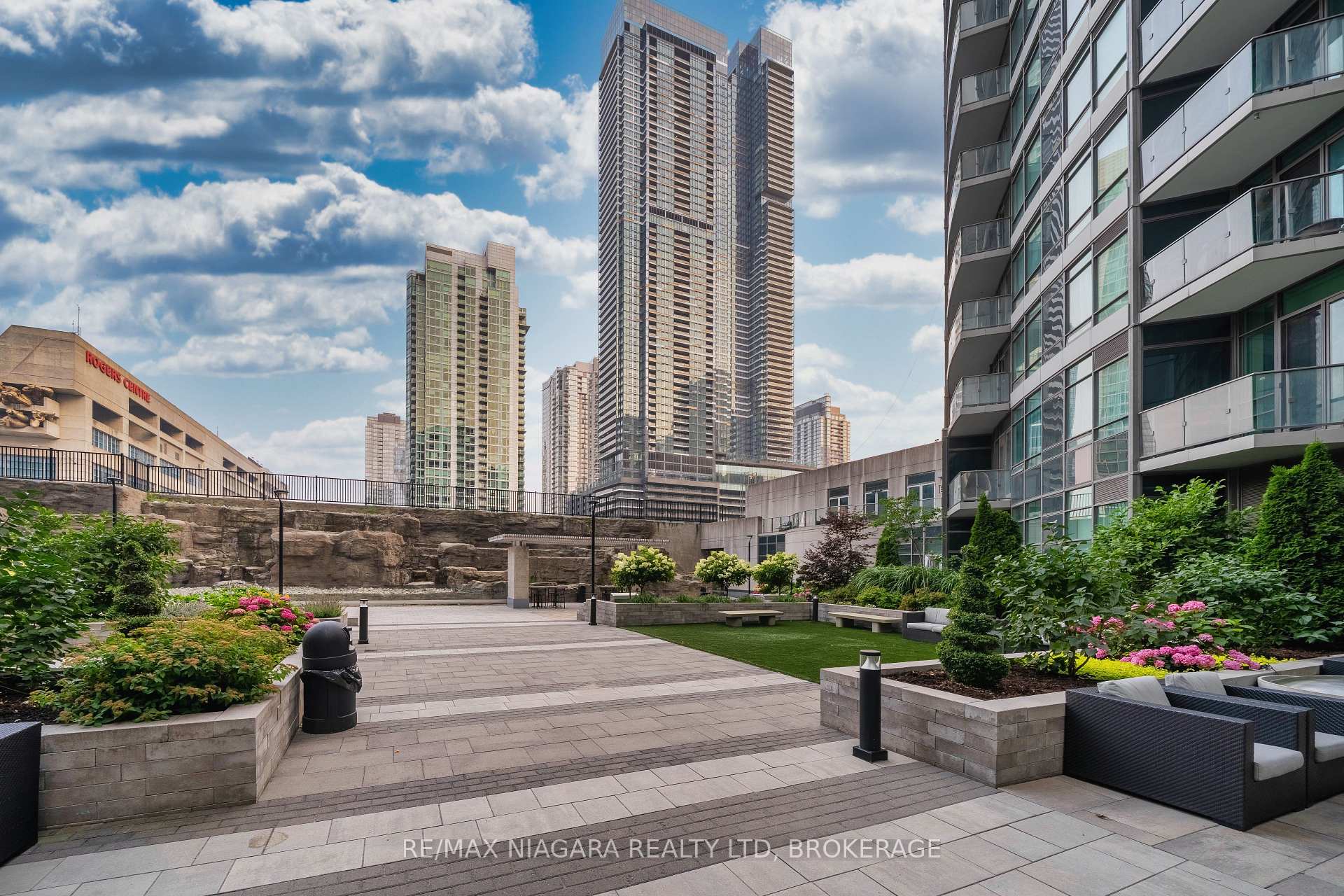 Photo 36 of Unit 3603, 361 Front Street W, Toronto, Waterfront Communities — HOMEH