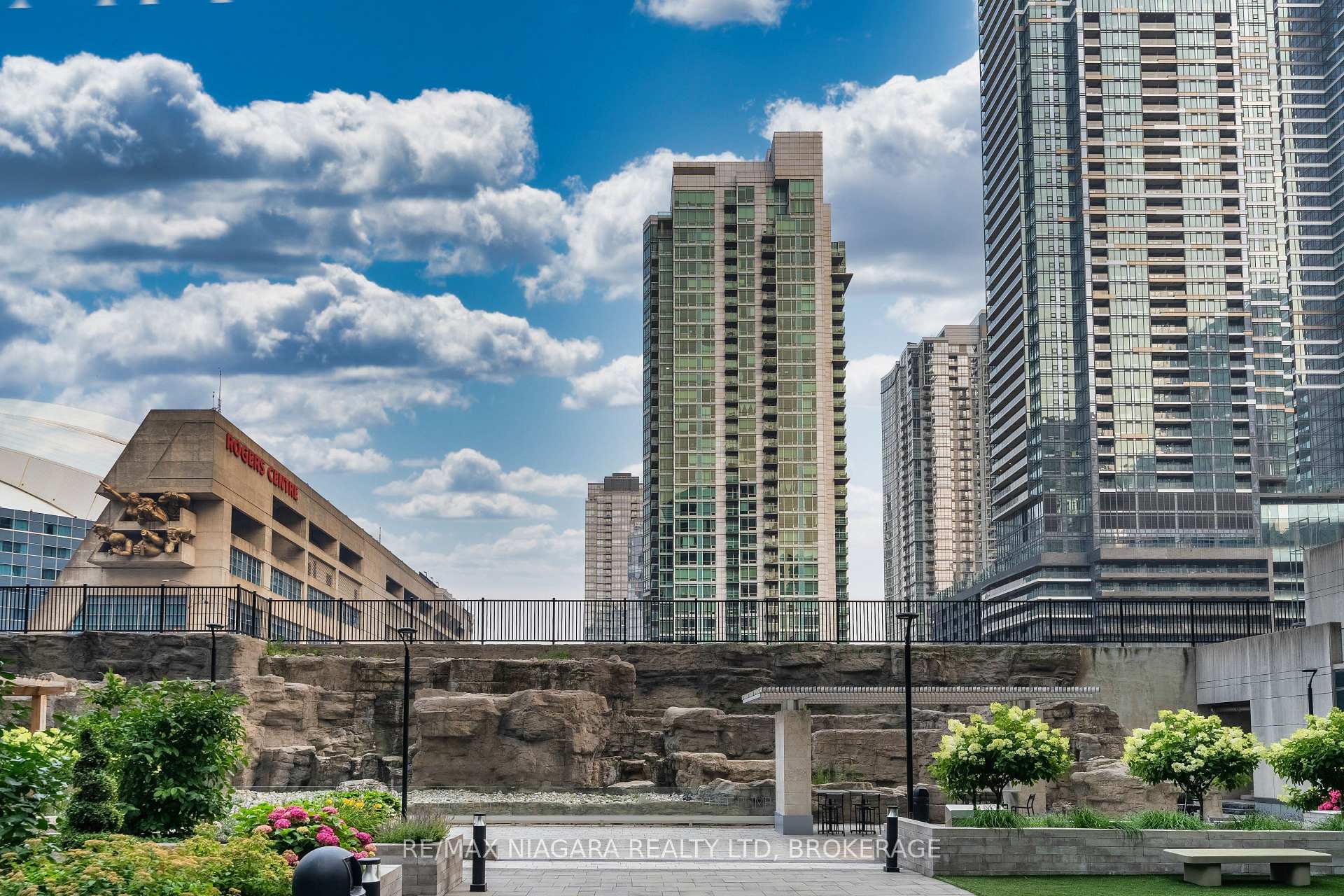 Photo 38 of Unit 3603, 361 Front Street W, Toronto, Waterfront Communities — HOMEH