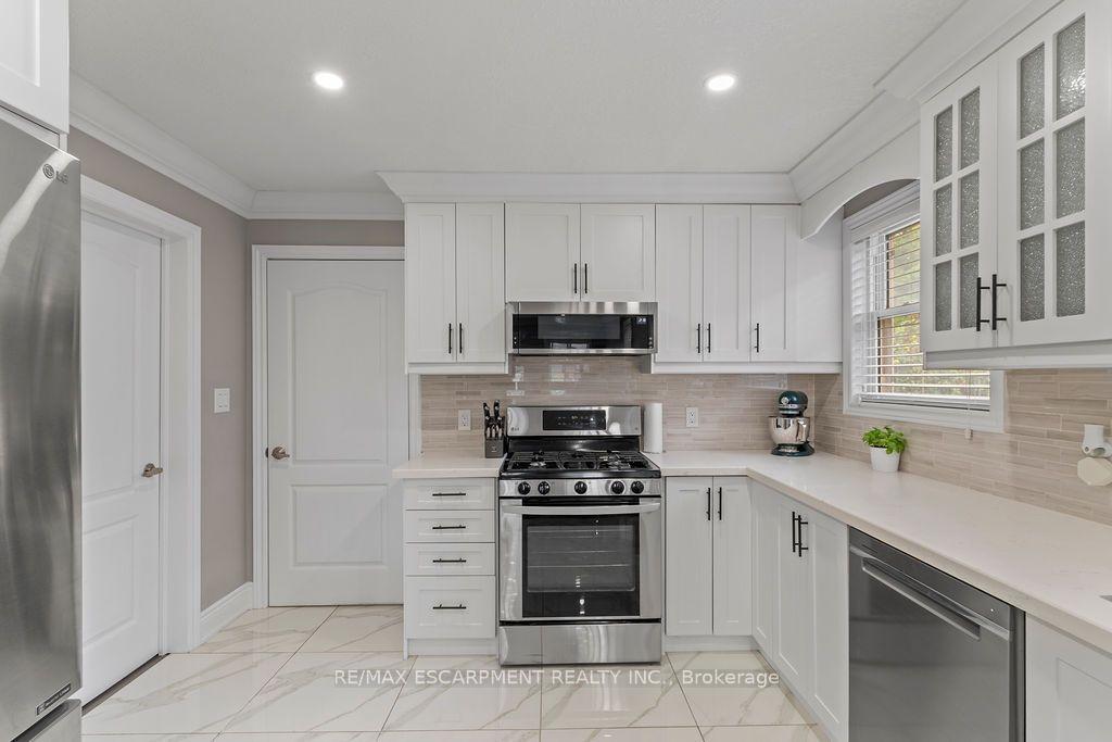 Photo 7 of 340 Upper Gage Avenue, Hamilton, Raleigh — HOMEH