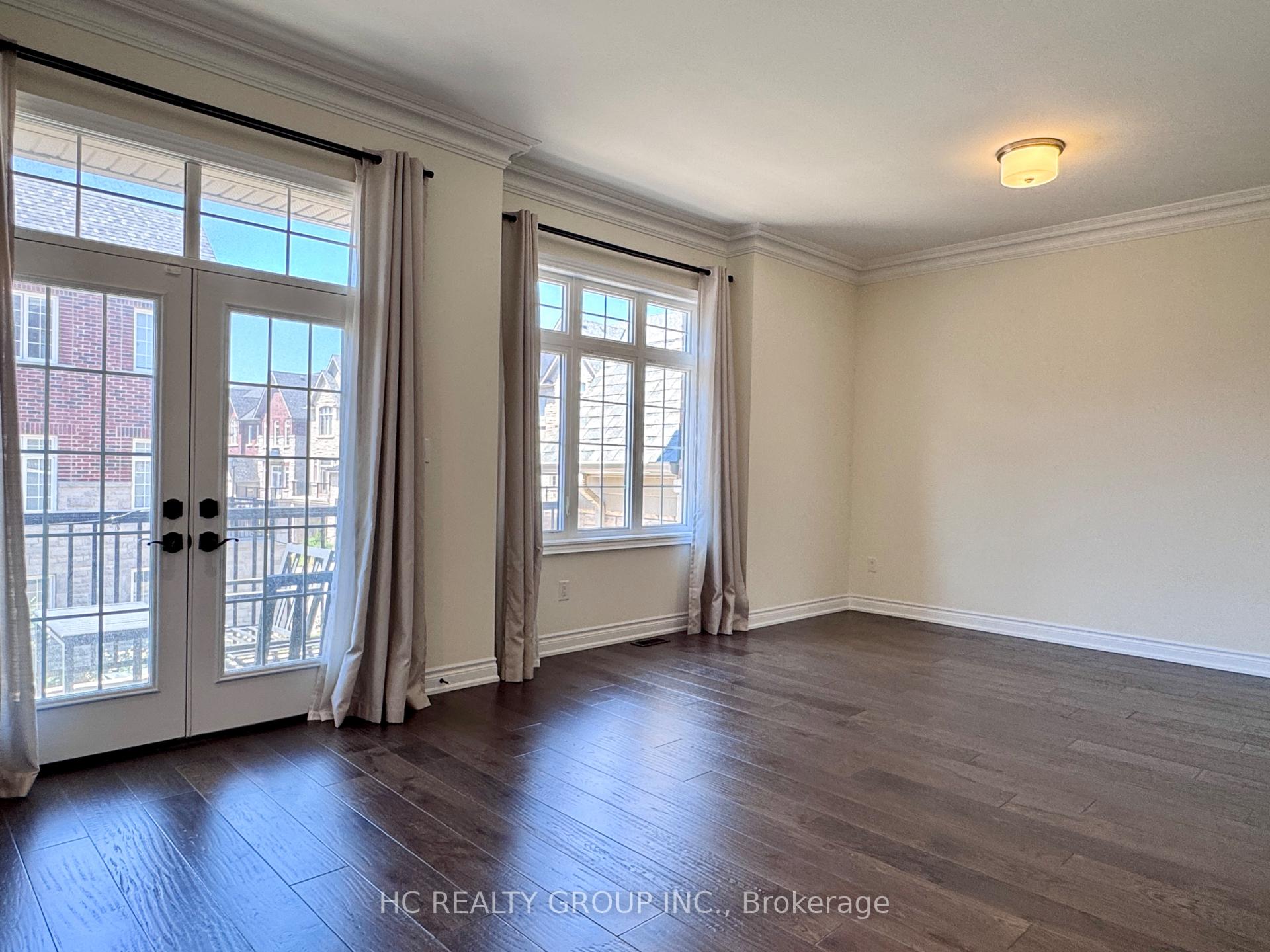 Photo 8 of 9 Beaufort Way, Markham, Angus Glen — HOMEH