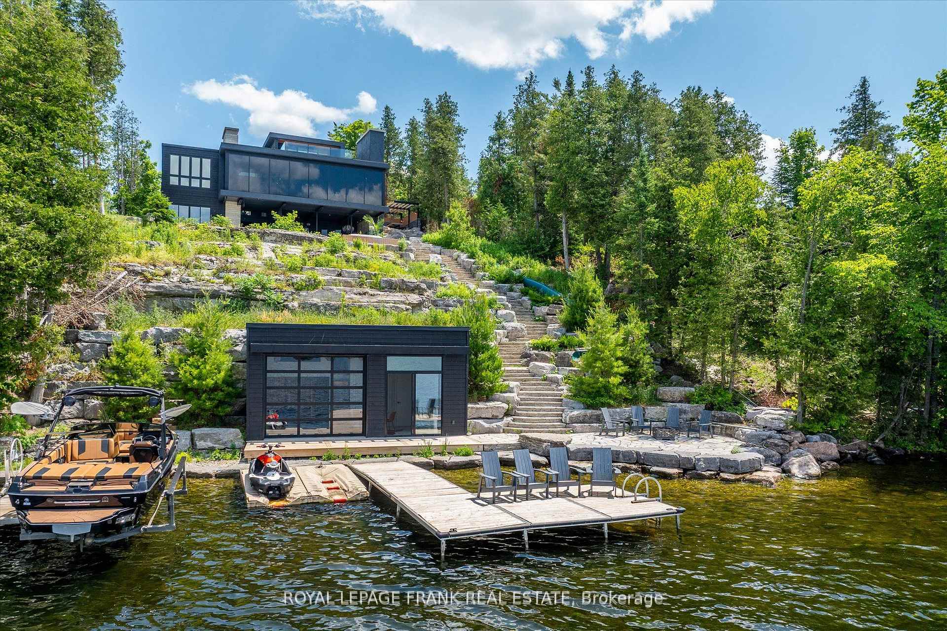 Photo of 910 Birchview Road