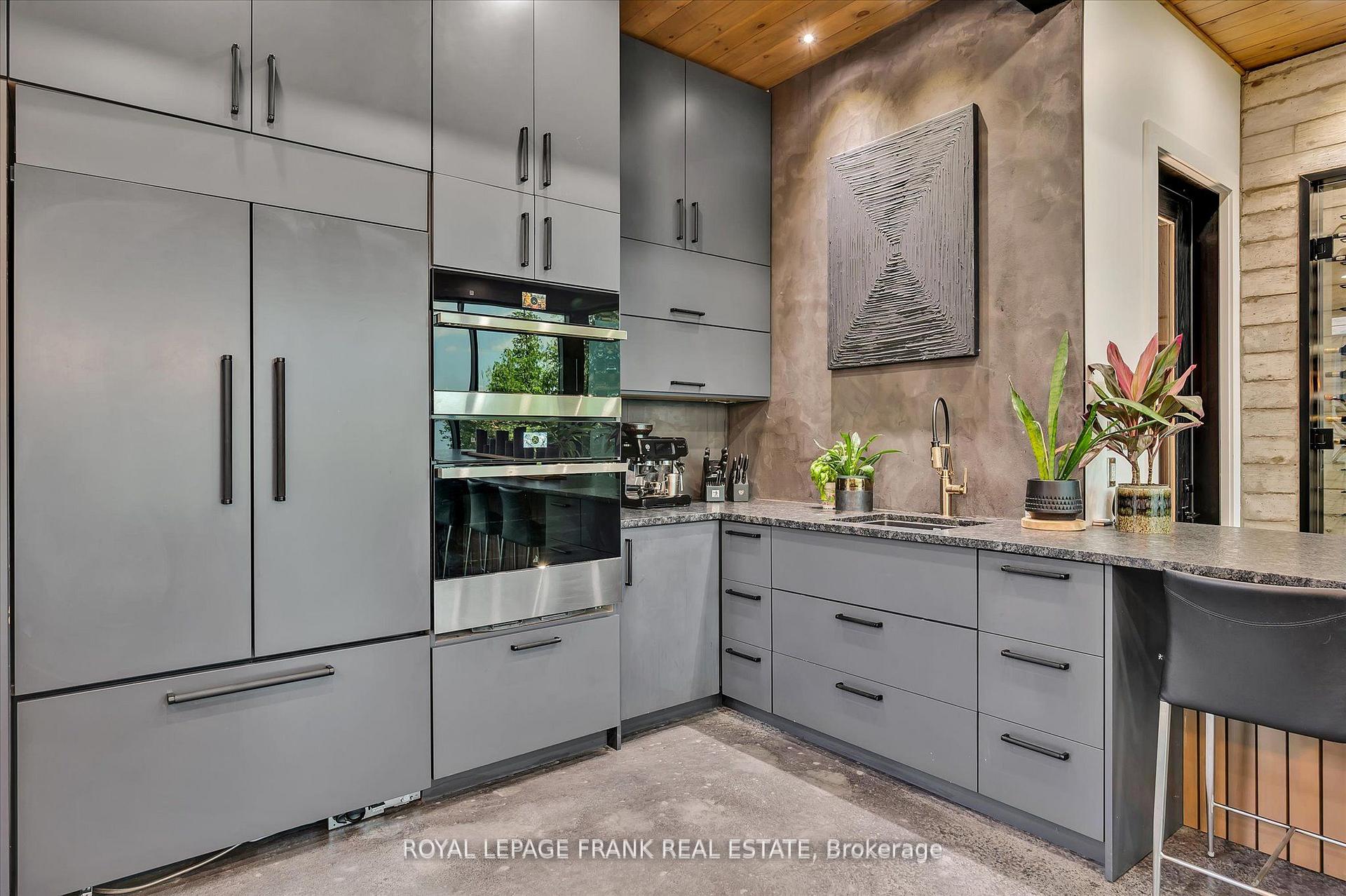 Photo 11 of 910 Birchview Road, Douro-Dummer — HOMEH