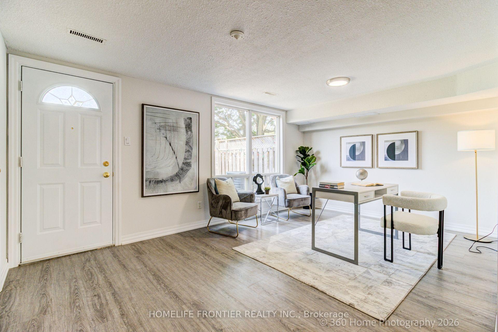 Photo 25 of 92 Poplar Crescent W, Aurora, Aurora Highlands — HOMEH