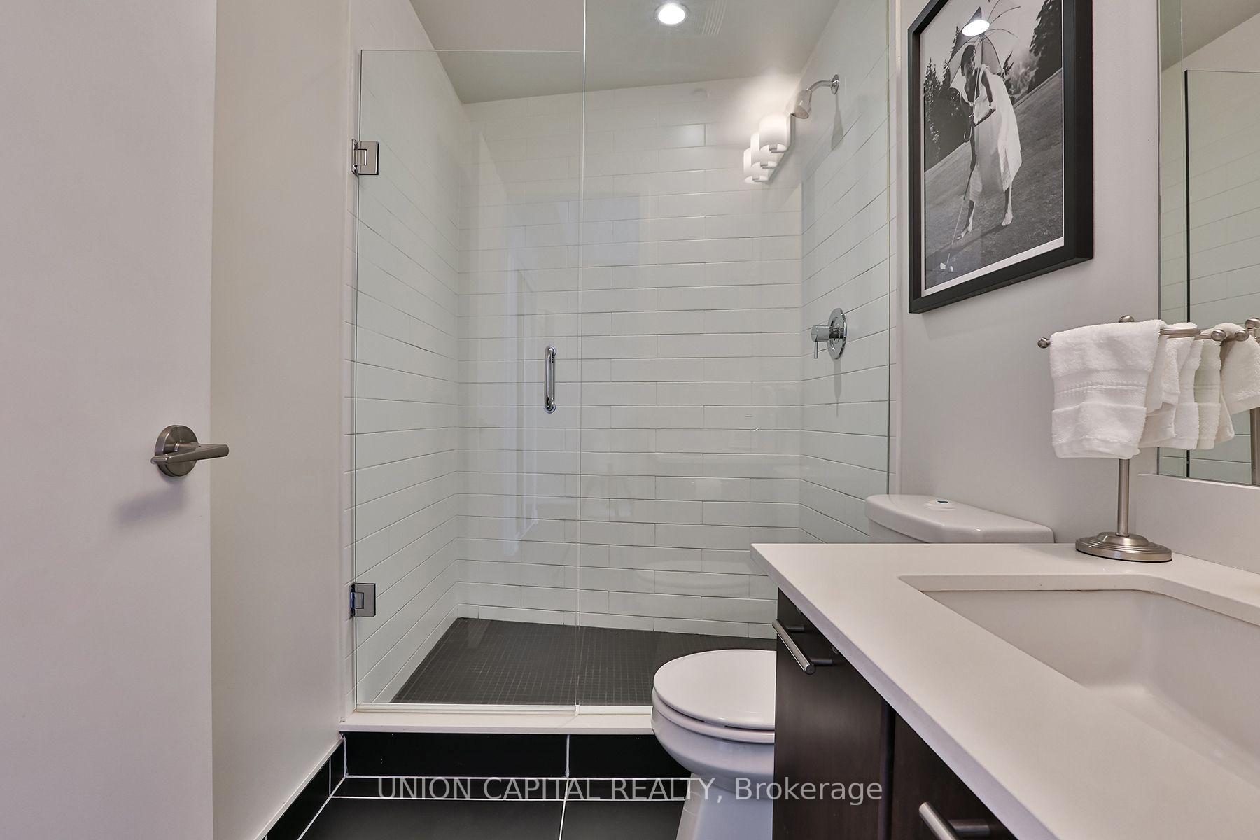 Photo 11 of Unit 1103, 20 Bruyeres Mews, Toronto, Niagara — HOMEH