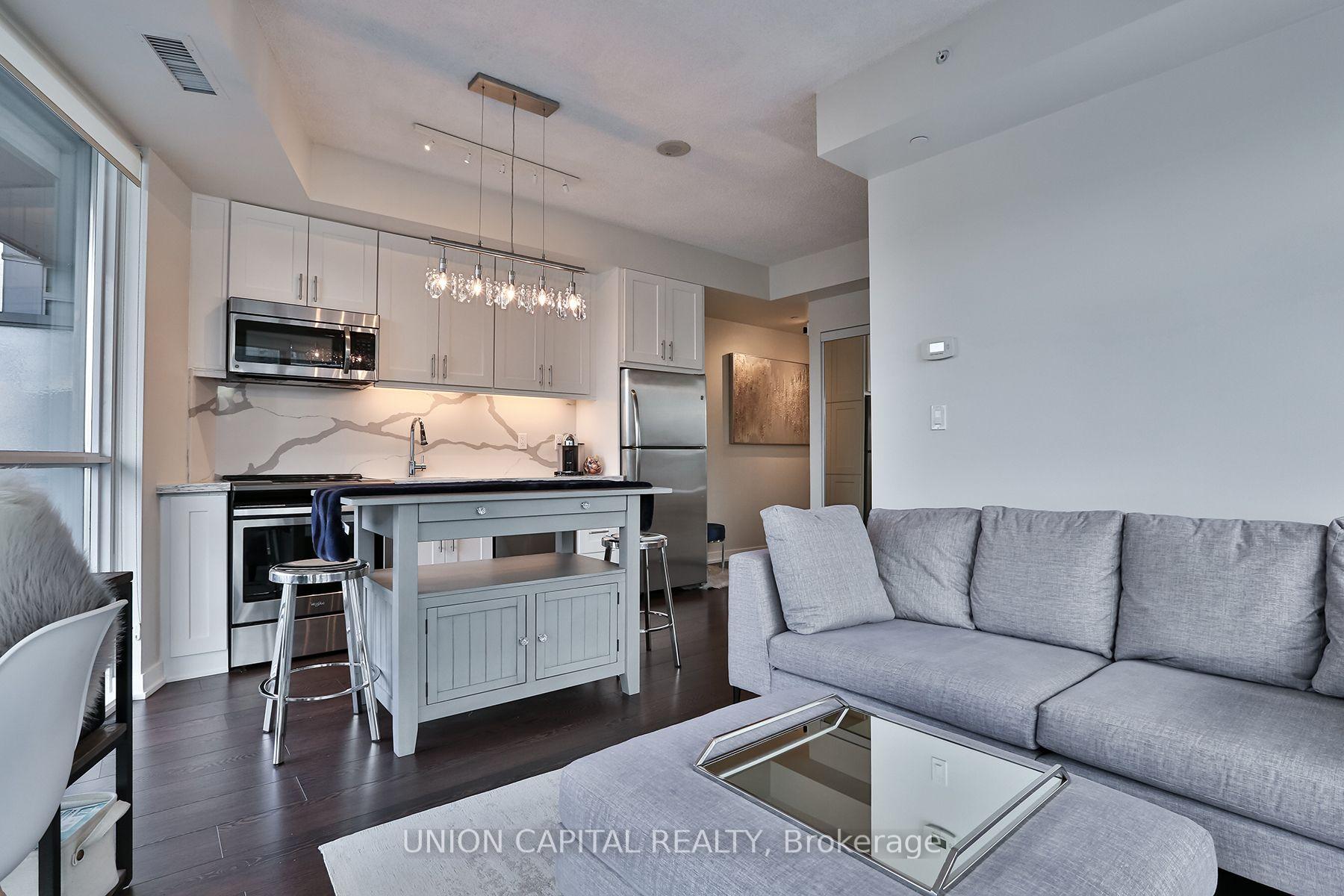 Photo 14 of Unit 1103, 20 Bruyeres Mews, Toronto, Niagara — HOMEH