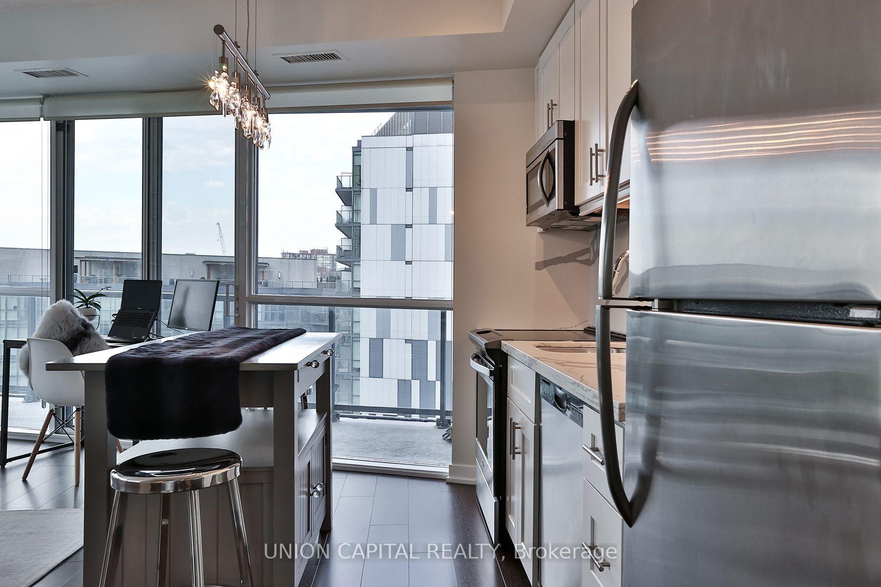 Photo 17 of Unit 1103, 20 Bruyeres Mews, Toronto, Niagara — HOMEH