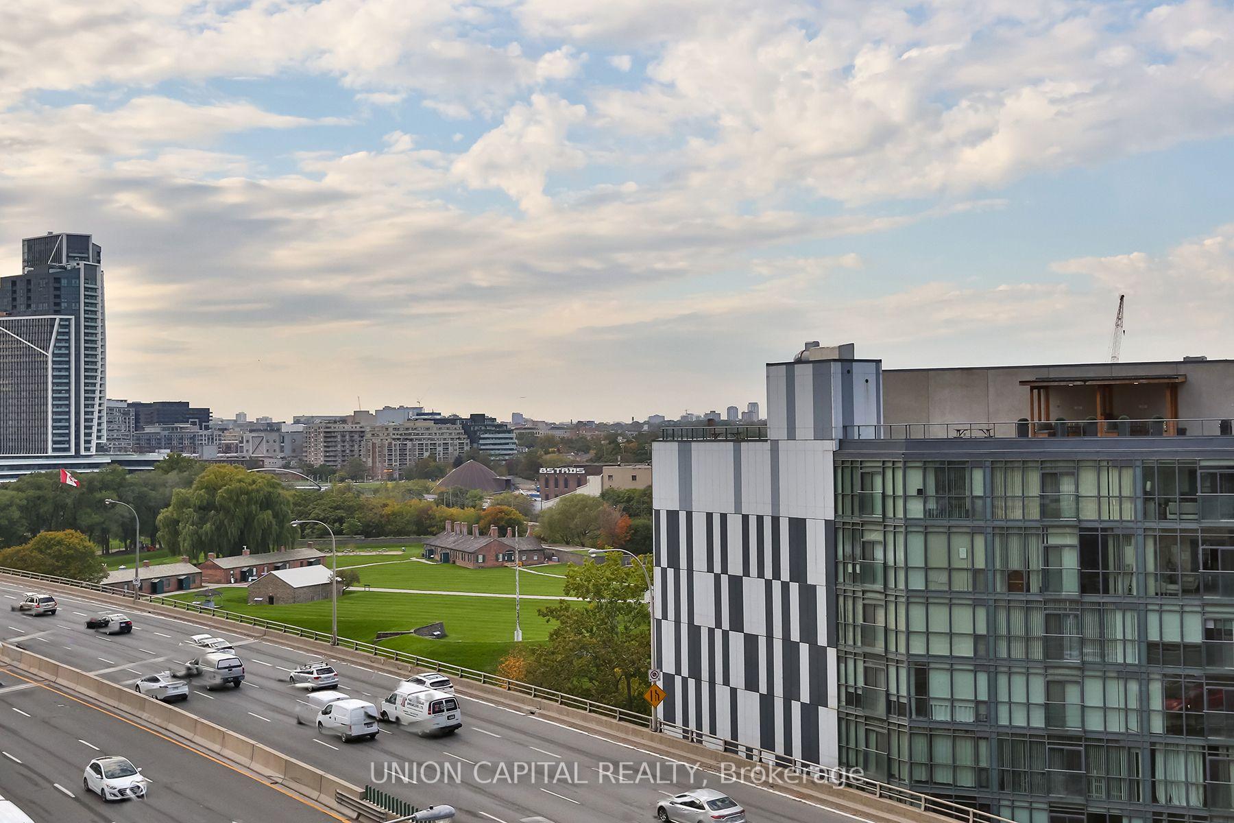 Photo 26 of Unit 1103, 20 Bruyeres Mews, Toronto, Niagara — HOMEH