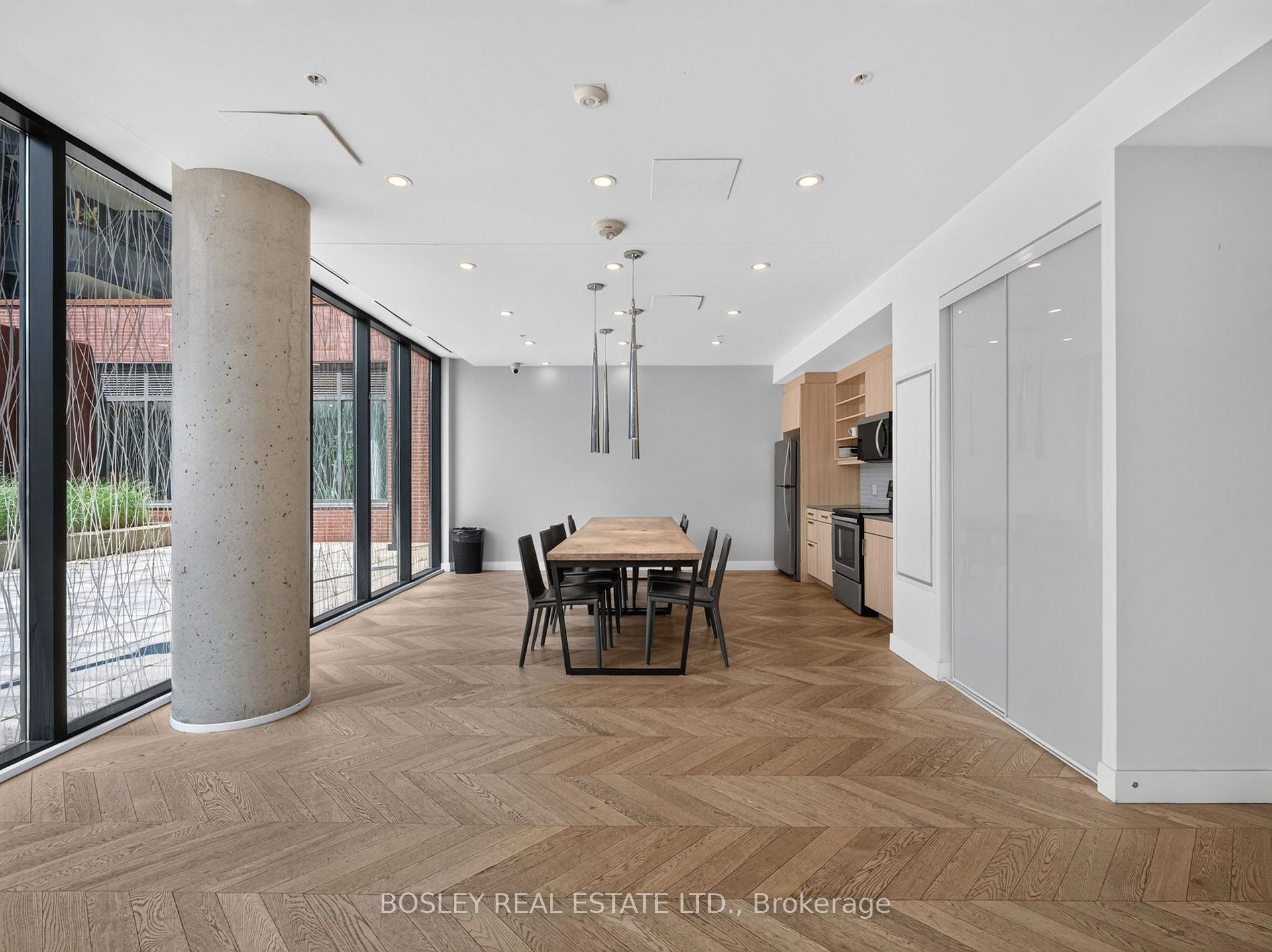 Photo 28 of Unit 801, 36 Howard Park Avenue, Toronto, Roncesvalles — HOMEH