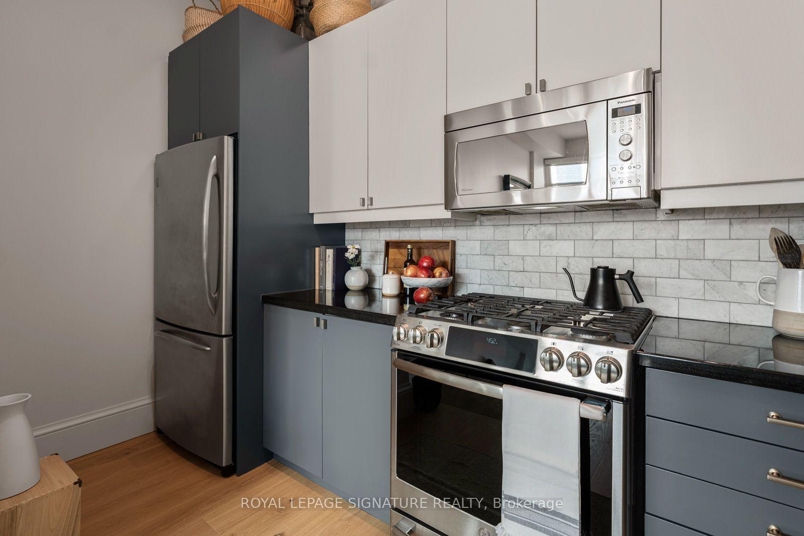 Photo 7 of Unit 1411, 333 Adelaide Street E, Toronto, Moss Park — HOMEH