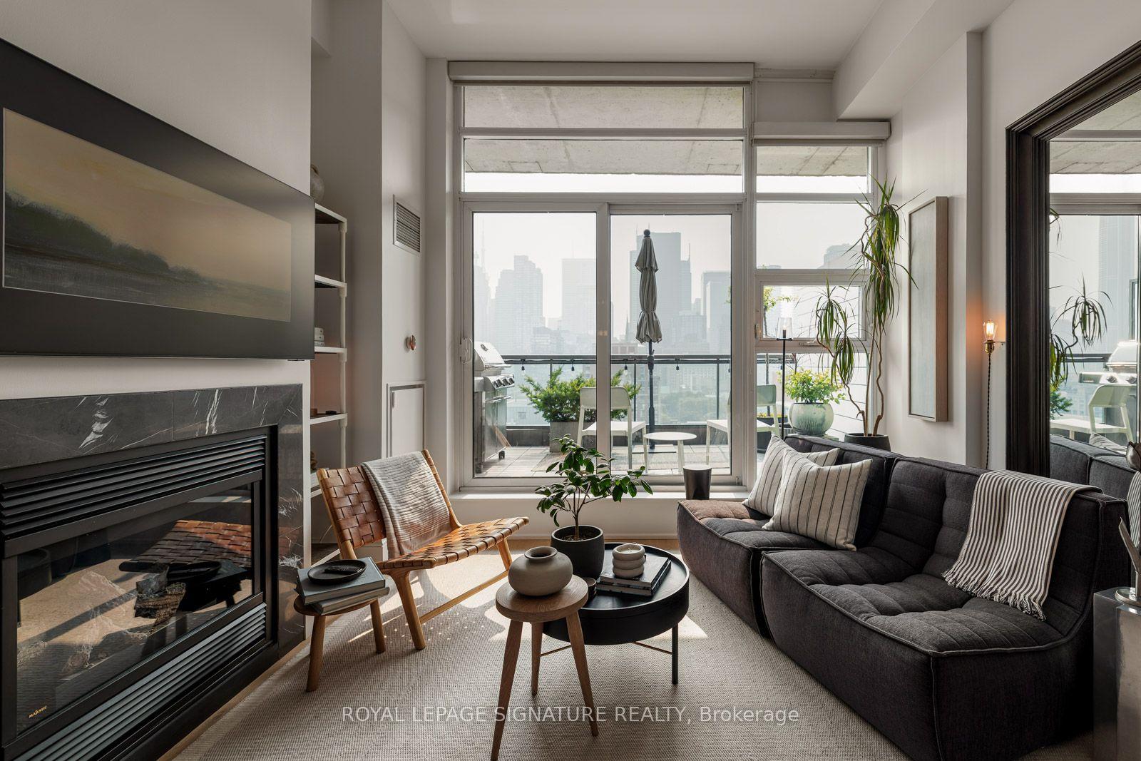 Photo 10 of Unit 1411, 333 Adelaide Street E, Toronto, Moss Park — HOMEH