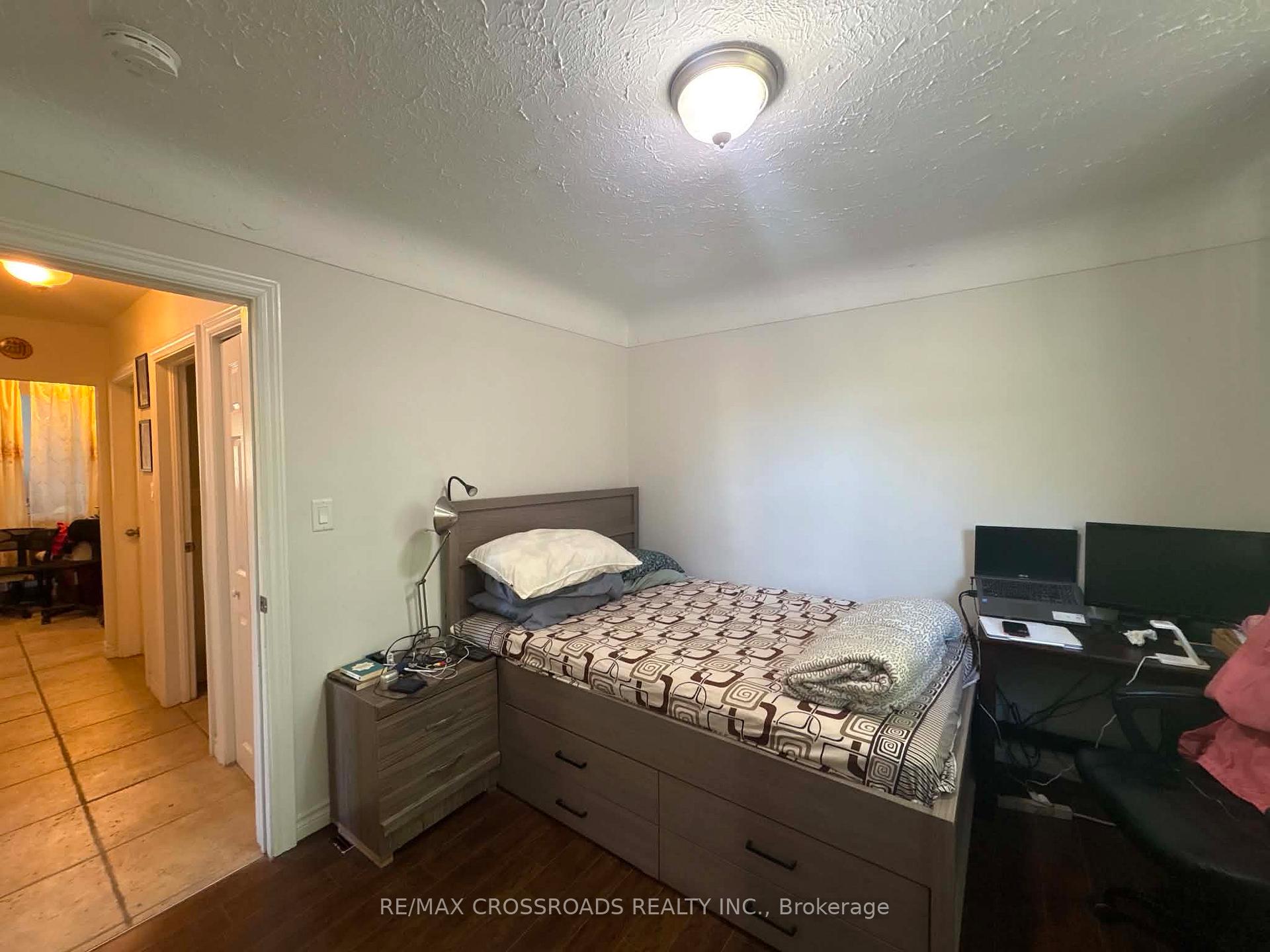 Photo 6 of 62 Sanders Boulevard, Hamilton, Ainslie Wood — HOMEH