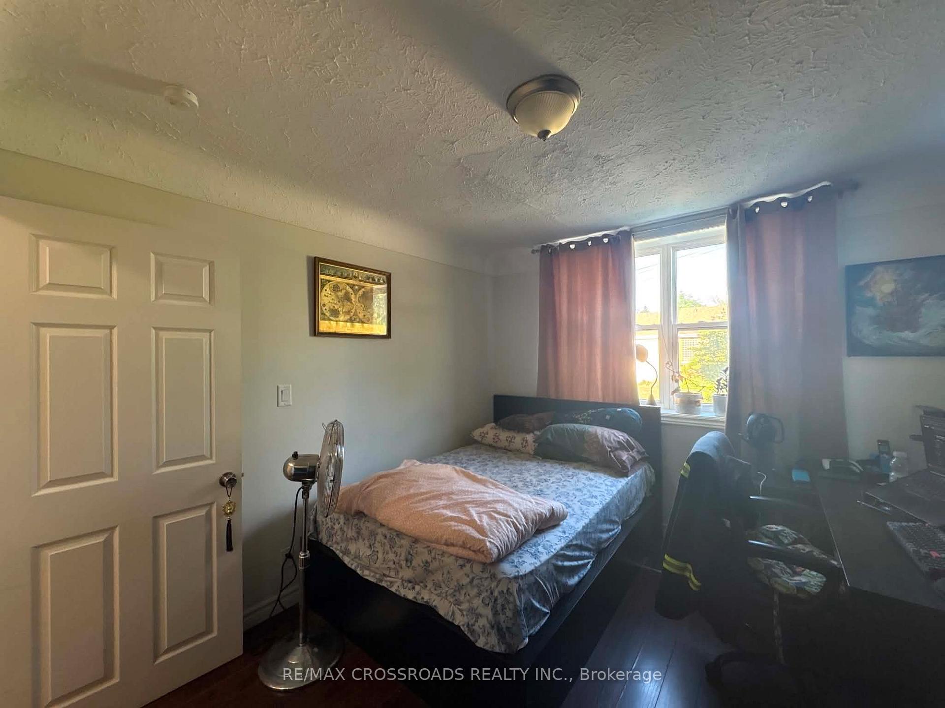 Photo 10 of 62 Sanders Boulevard, Hamilton, Ainslie Wood — HOMEH