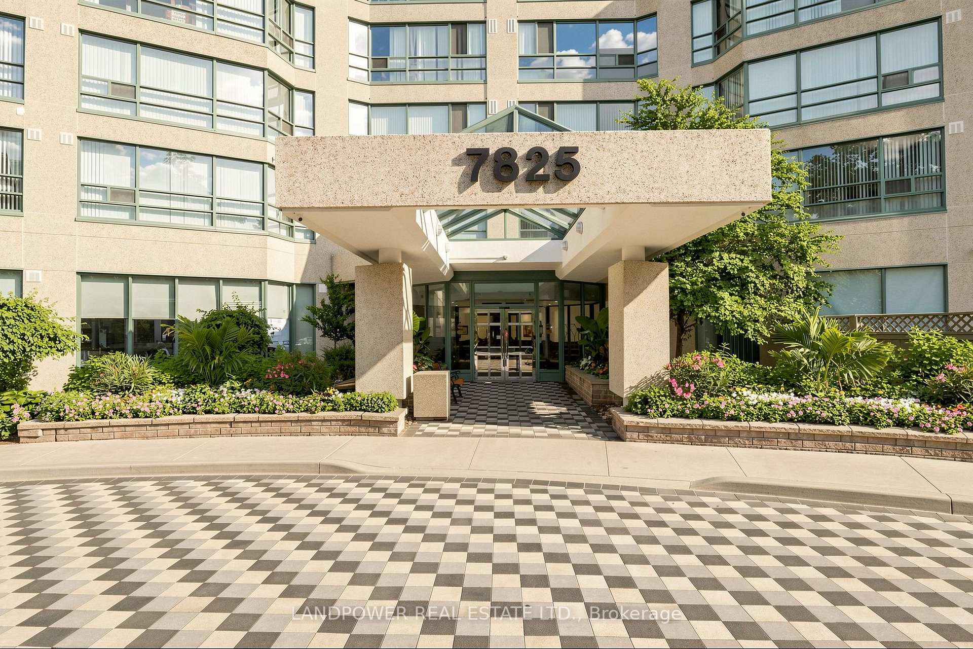 Photo 2 of Unit 1106, 7825 Bayview Avenue, Markham, Aileen-Willowbrook — HOMEH