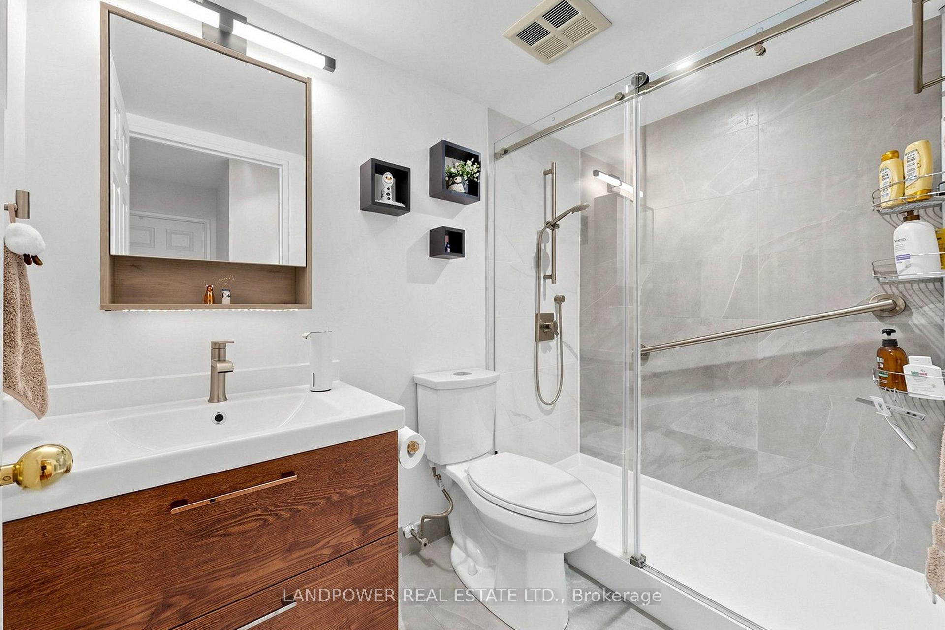 Photo 26 of Unit 1106, 7825 Bayview Avenue, Markham, Aileen-Willowbrook — HOMEH