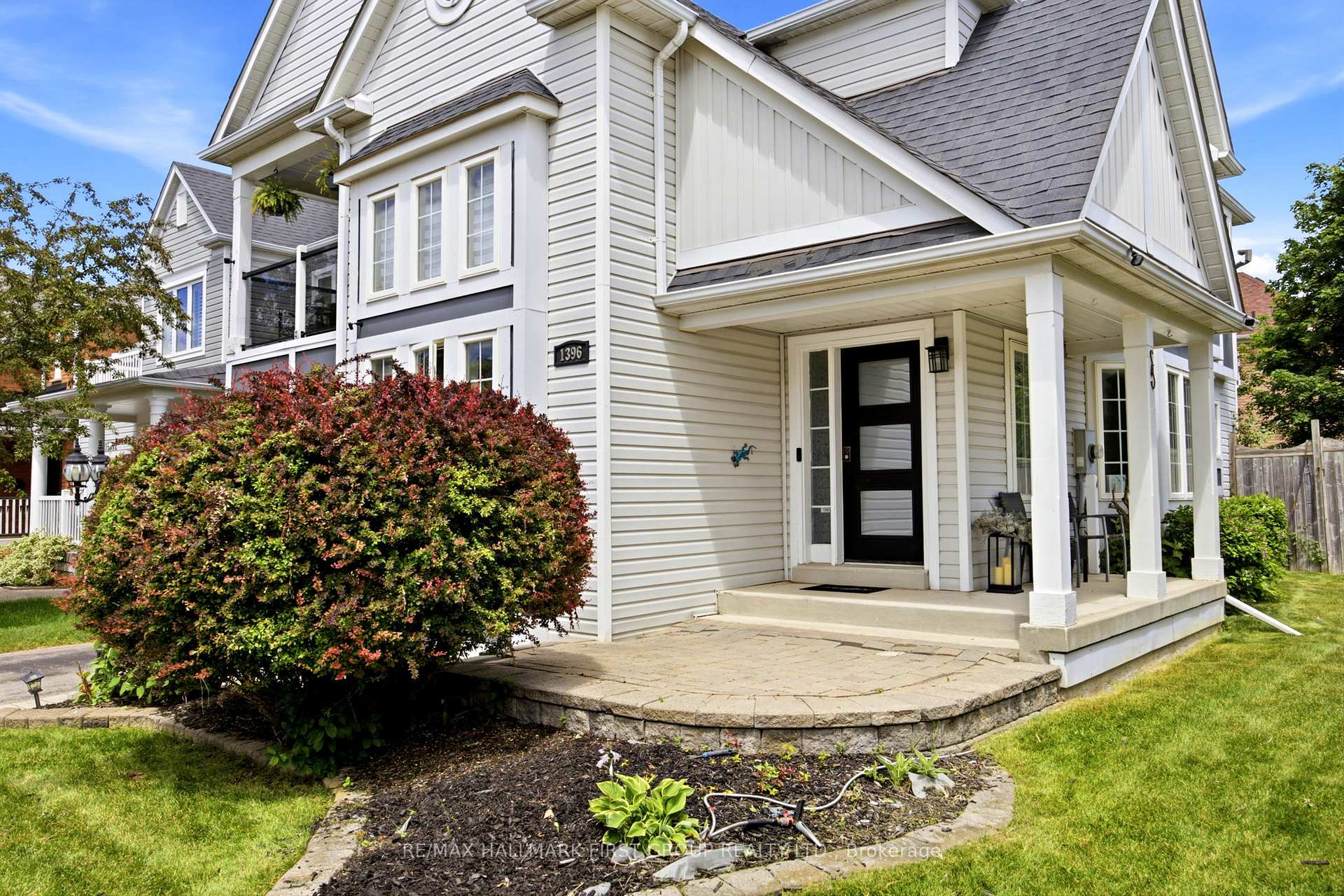 Photo 3 of 1396 Lyncroft Crescent, Oshawa, Taunton — HOMEH
