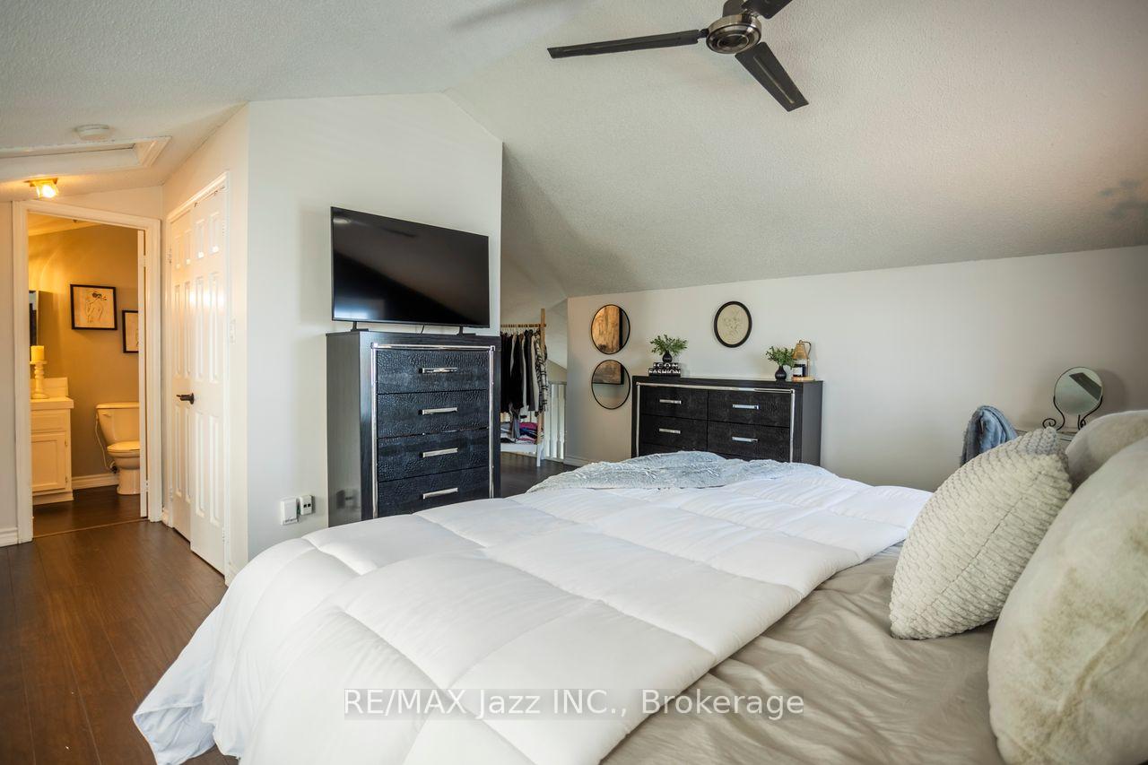 Photo 21 of Unit C2, 1655 Nash Road, Clarington, Courtice — HOMEH