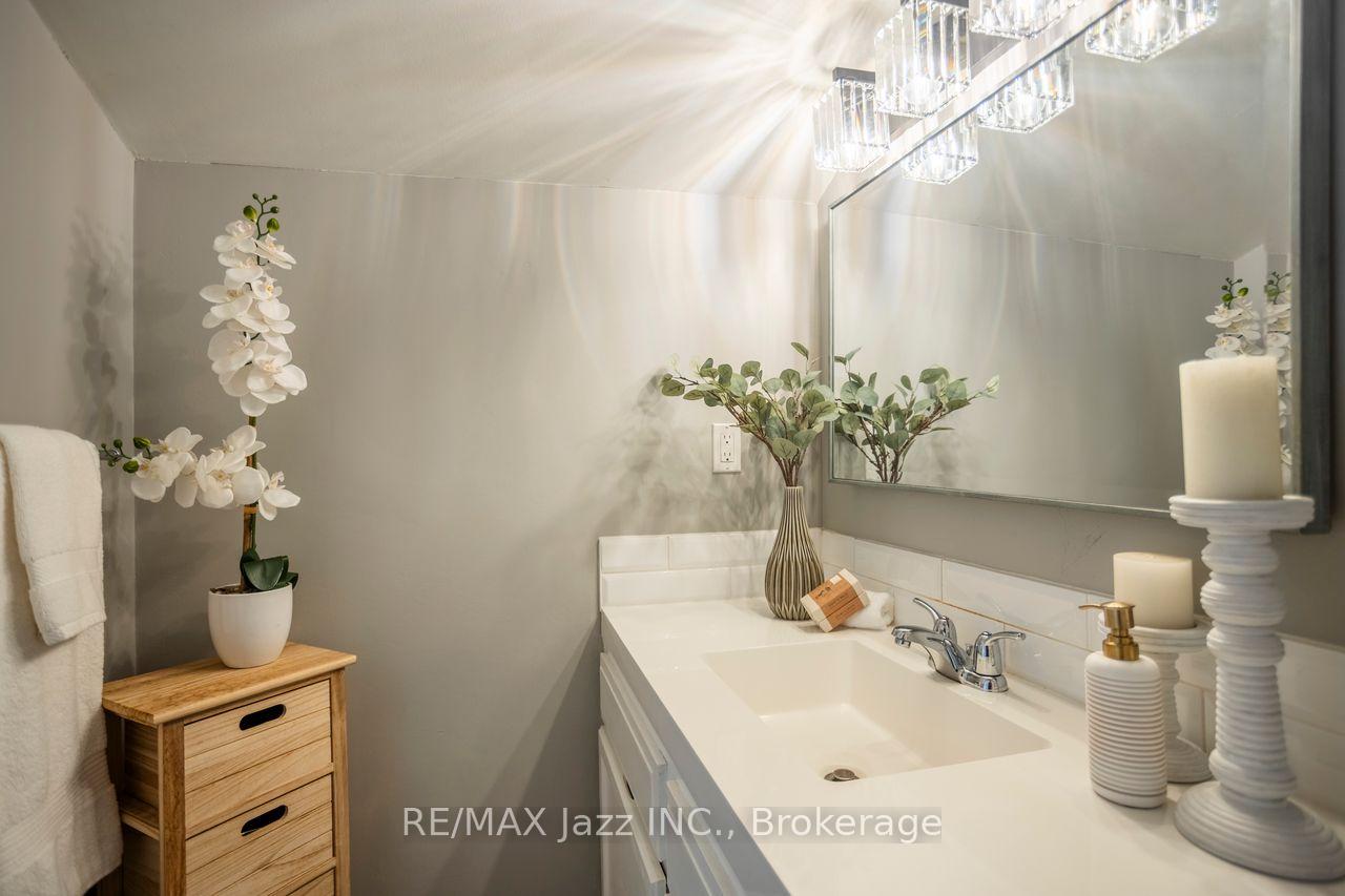 Photo 23 of Unit C2, 1655 Nash Road, Clarington, Courtice — HOMEH