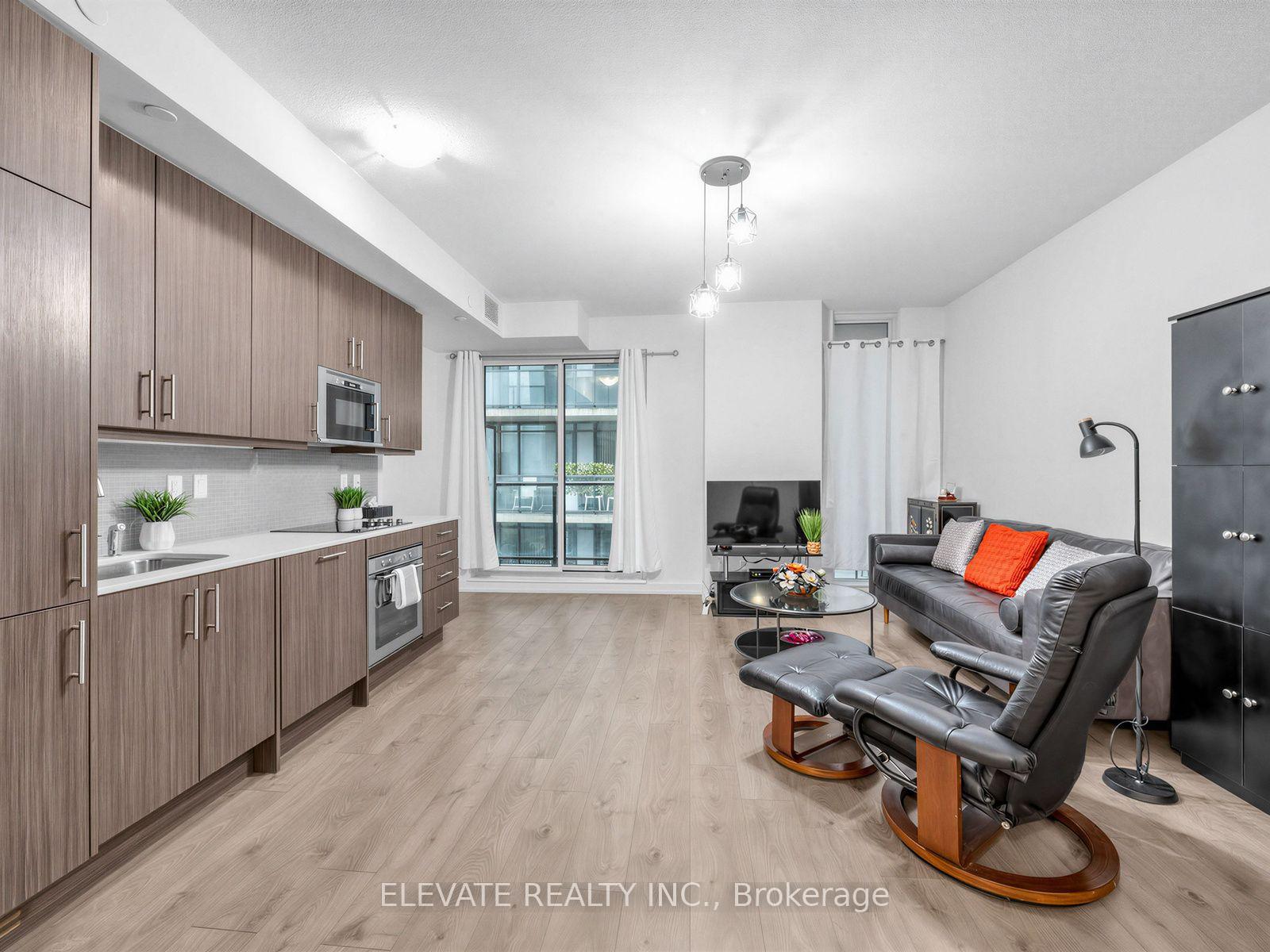 Photo 5 of Unit 926, 297 College Street, Toronto, University — HOMEH