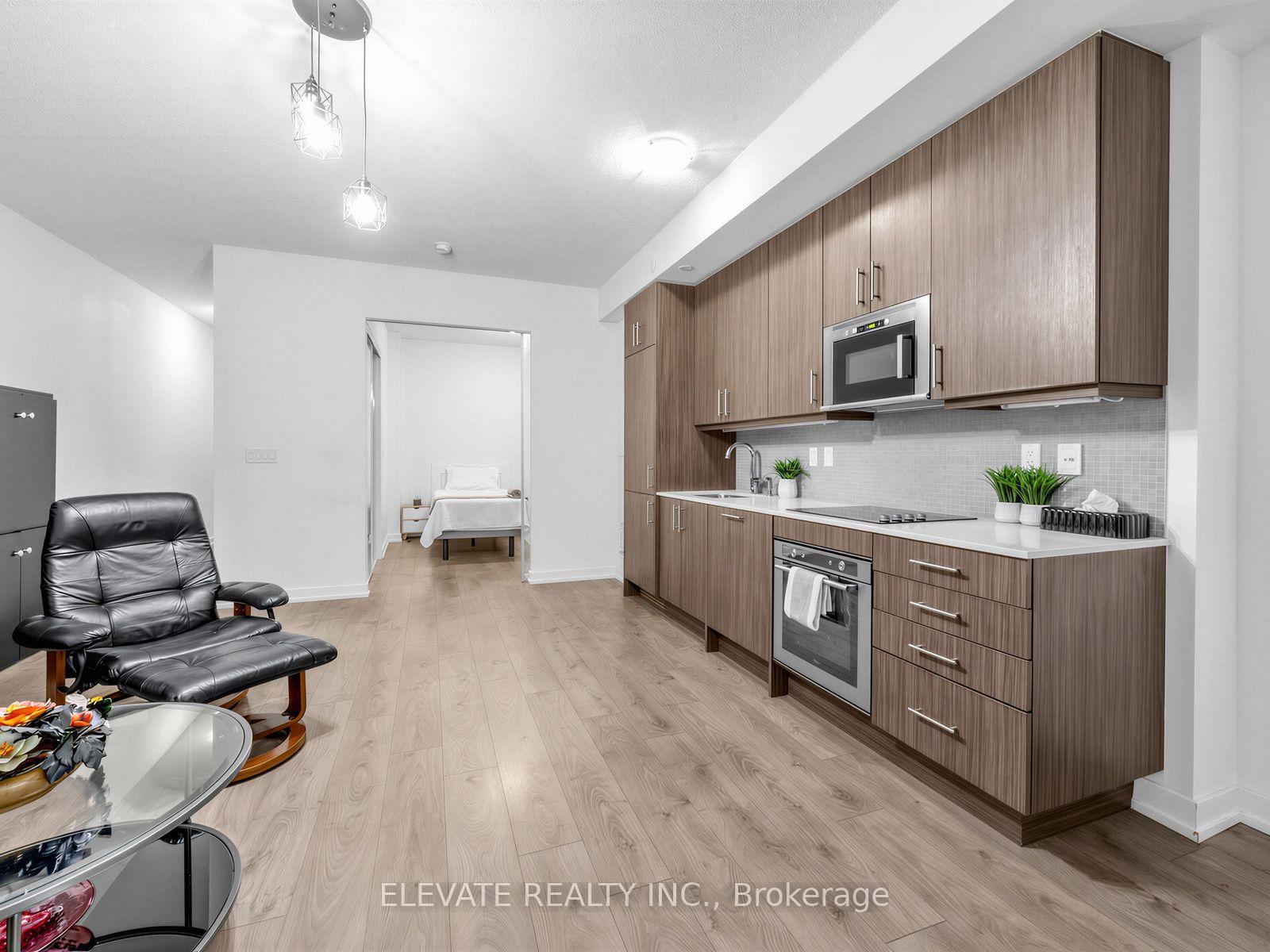 Photo 10 of Unit 926, 297 College Street, Toronto, University — HOMEH