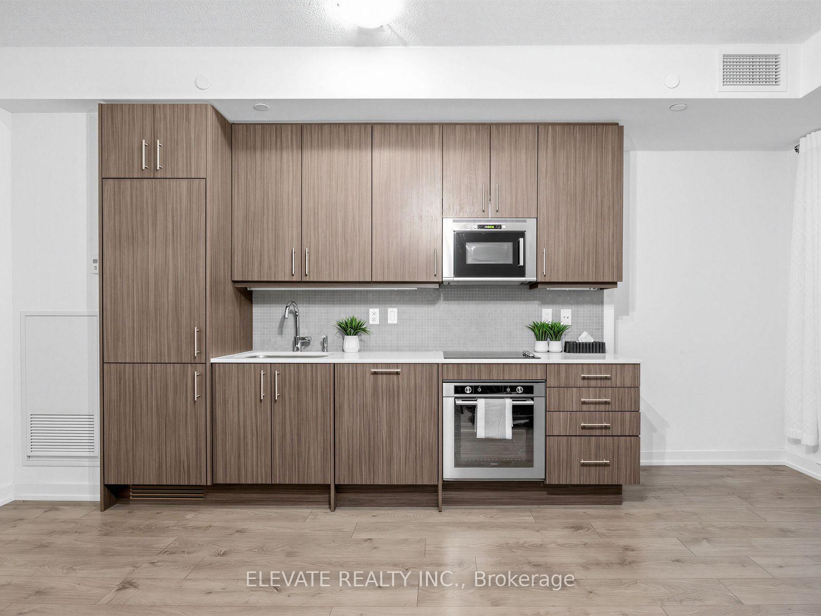 Photo 12 of Unit 926, 297 College Street, Toronto, University — HOMEH