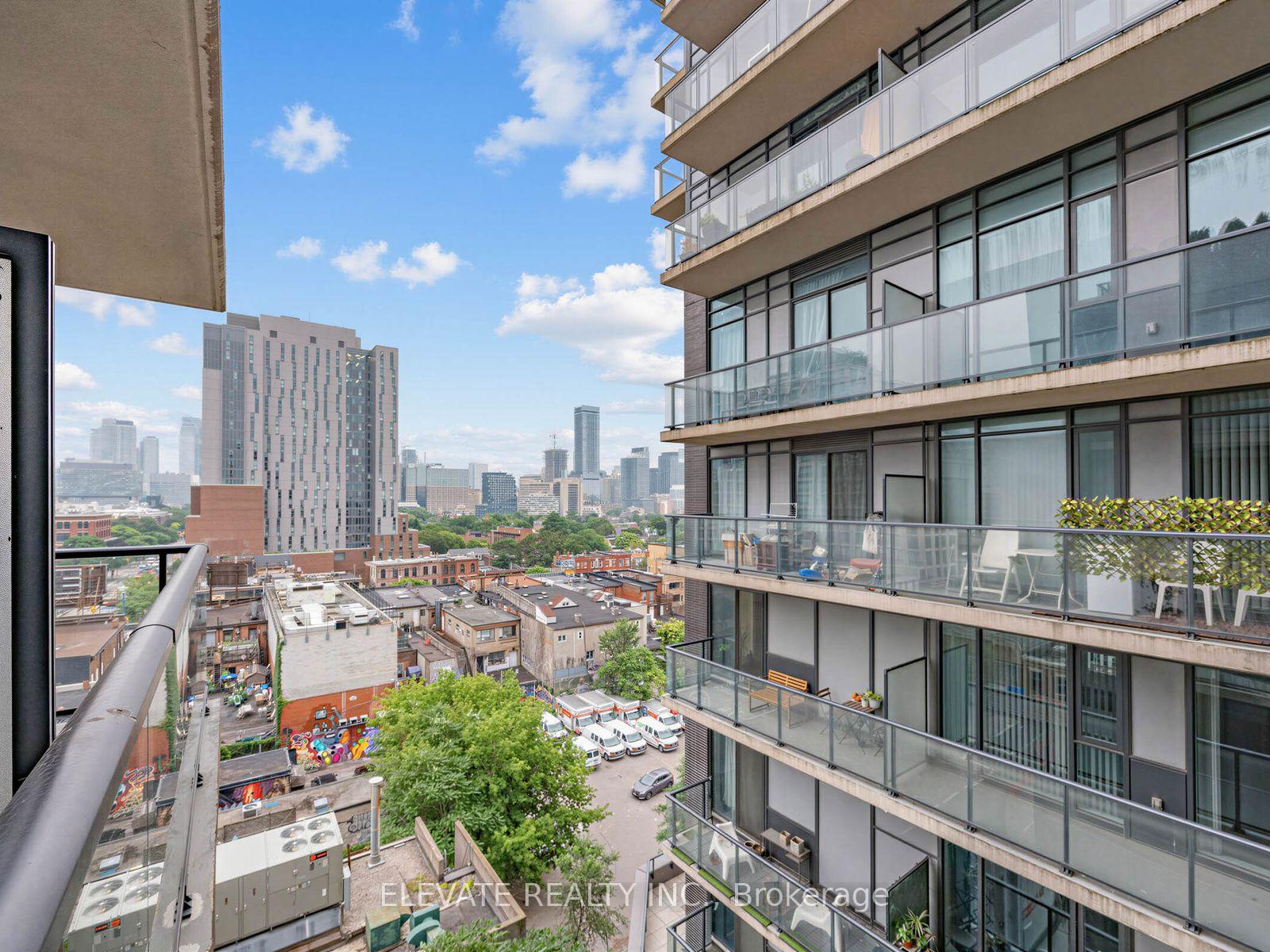 Photo 23 of Unit 926, 297 College Street, Toronto, University — HOMEH