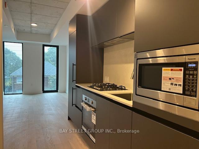 Photo 5 of Unit 225, 1720 Bayview Avenue, Toronto, Mount Pleasant East — HOMEH
