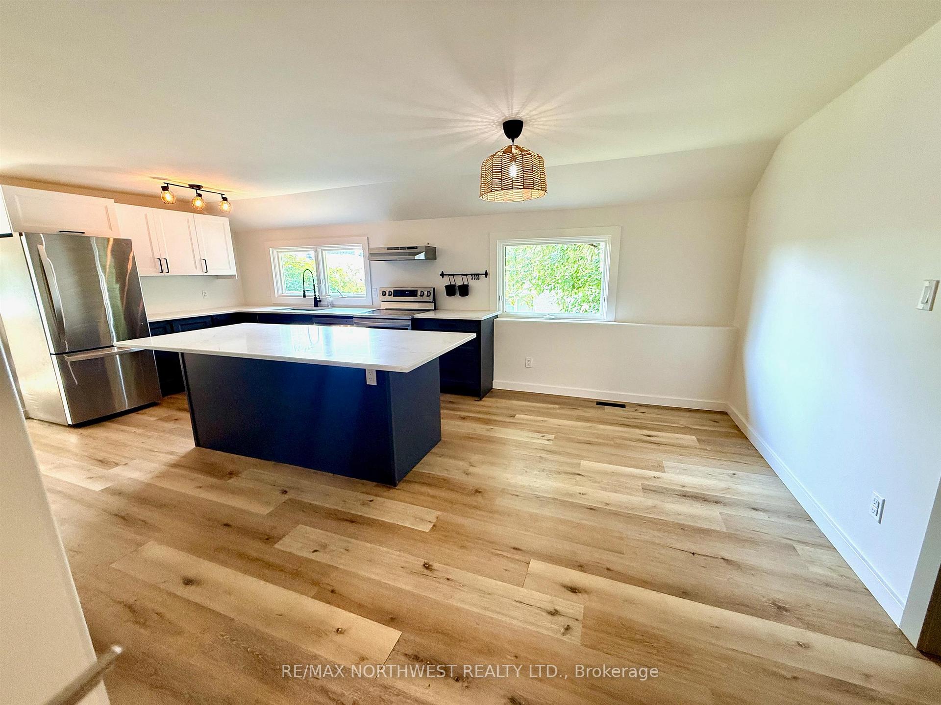 Photo 8 of 715 St Clair, Kenora, Keewatin — HOMEH