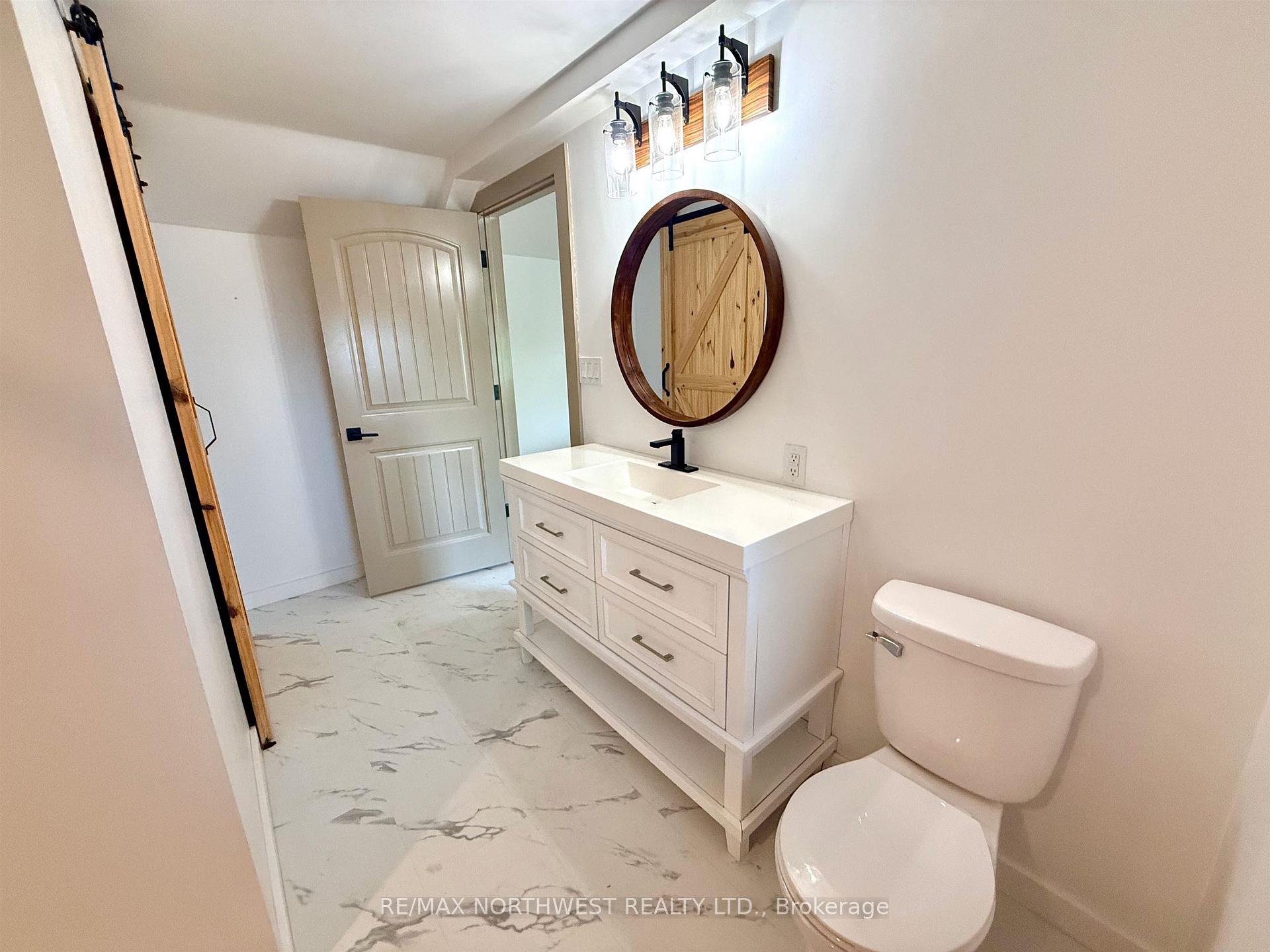 Photo 17 of 715 St Clair, Kenora, Keewatin — HOMEH