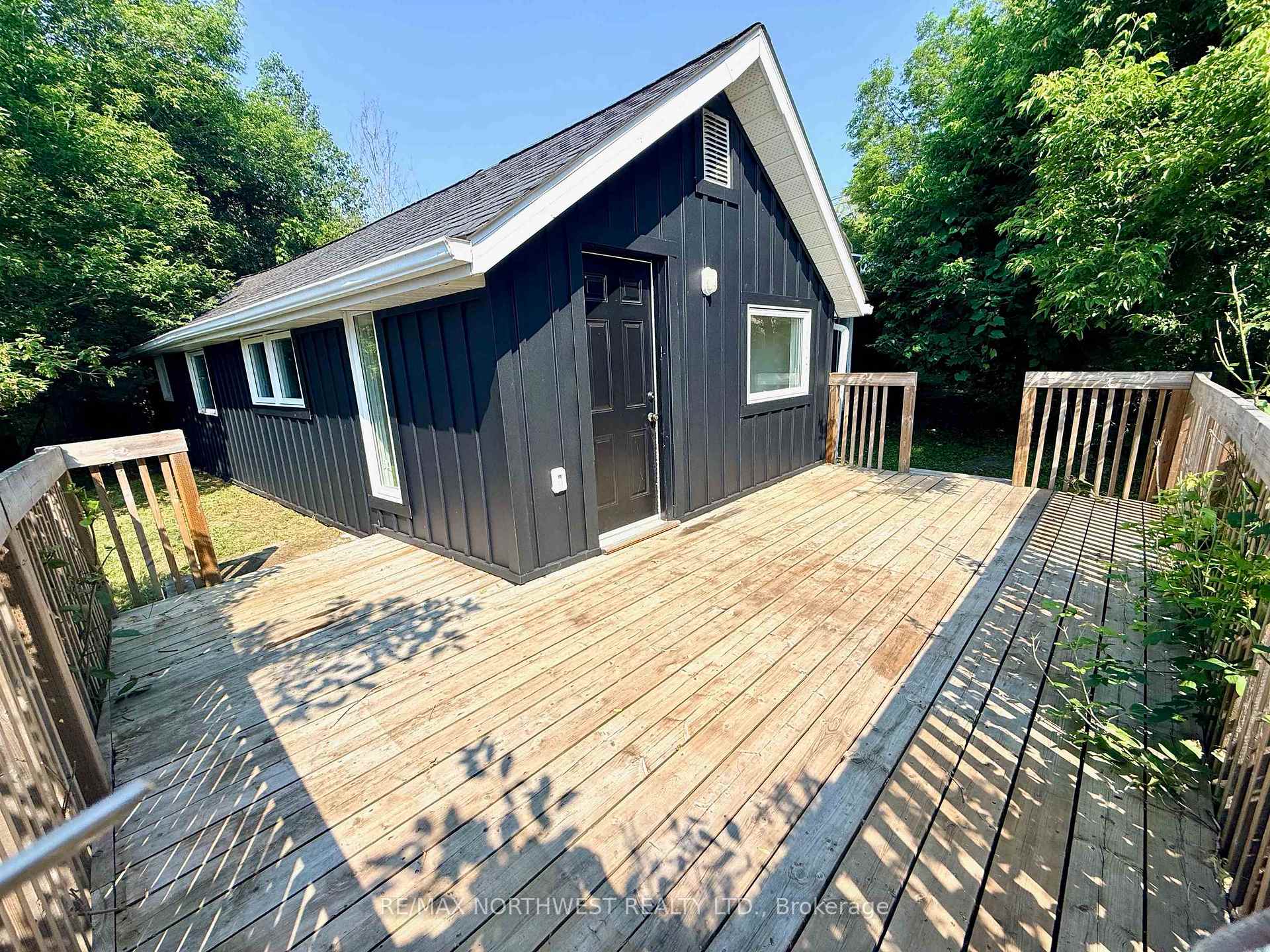 Photo 20 of 715 St Clair, Kenora, Keewatin — HOMEH