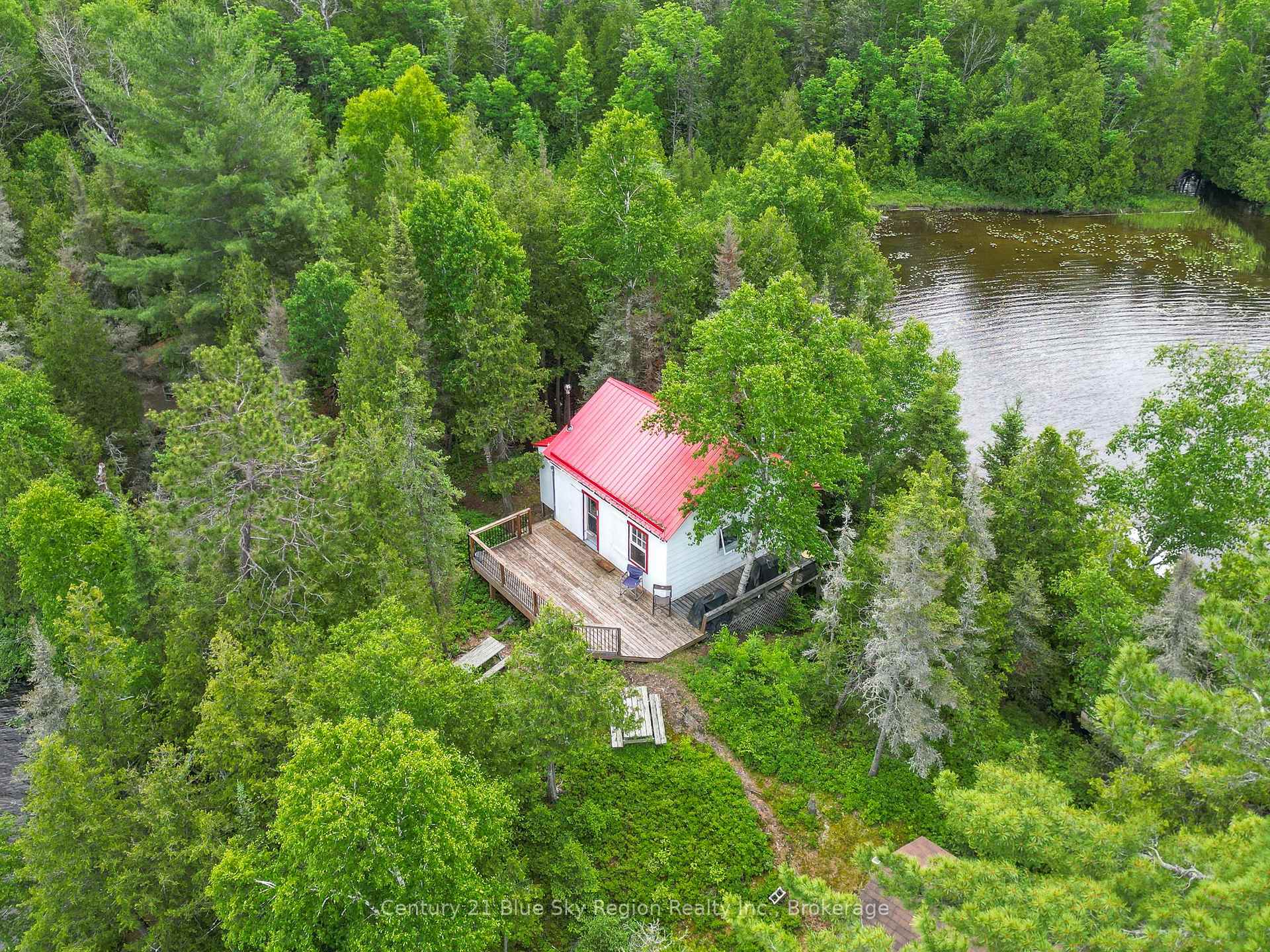 Photo 3 of 44 Island, Temagami — HOMEH