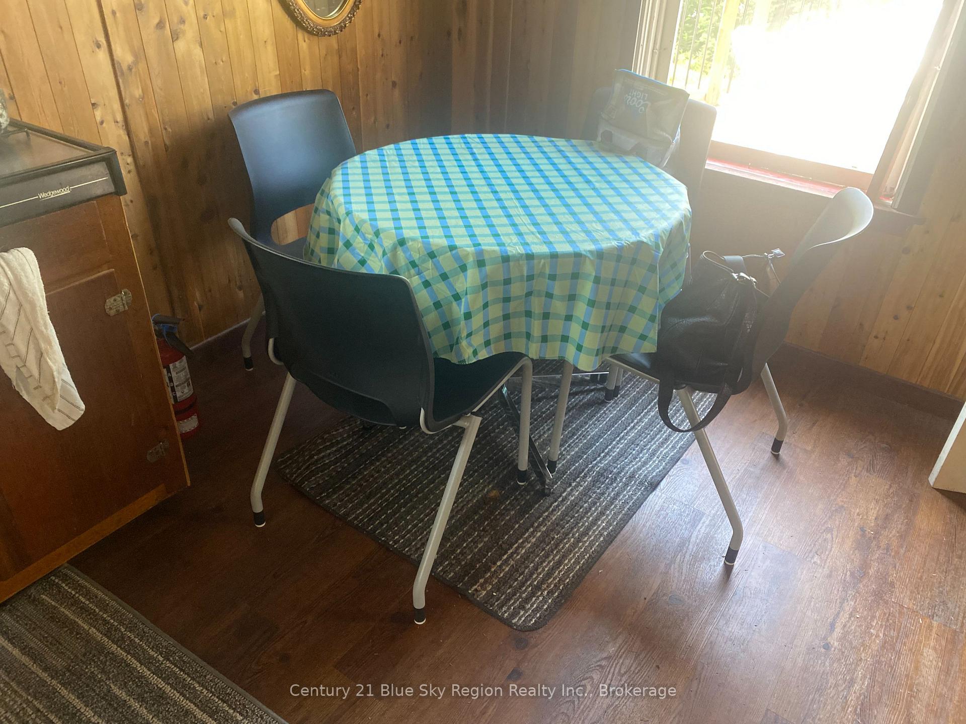 Photo 7 of 44 Island, Temagami — HOMEH
