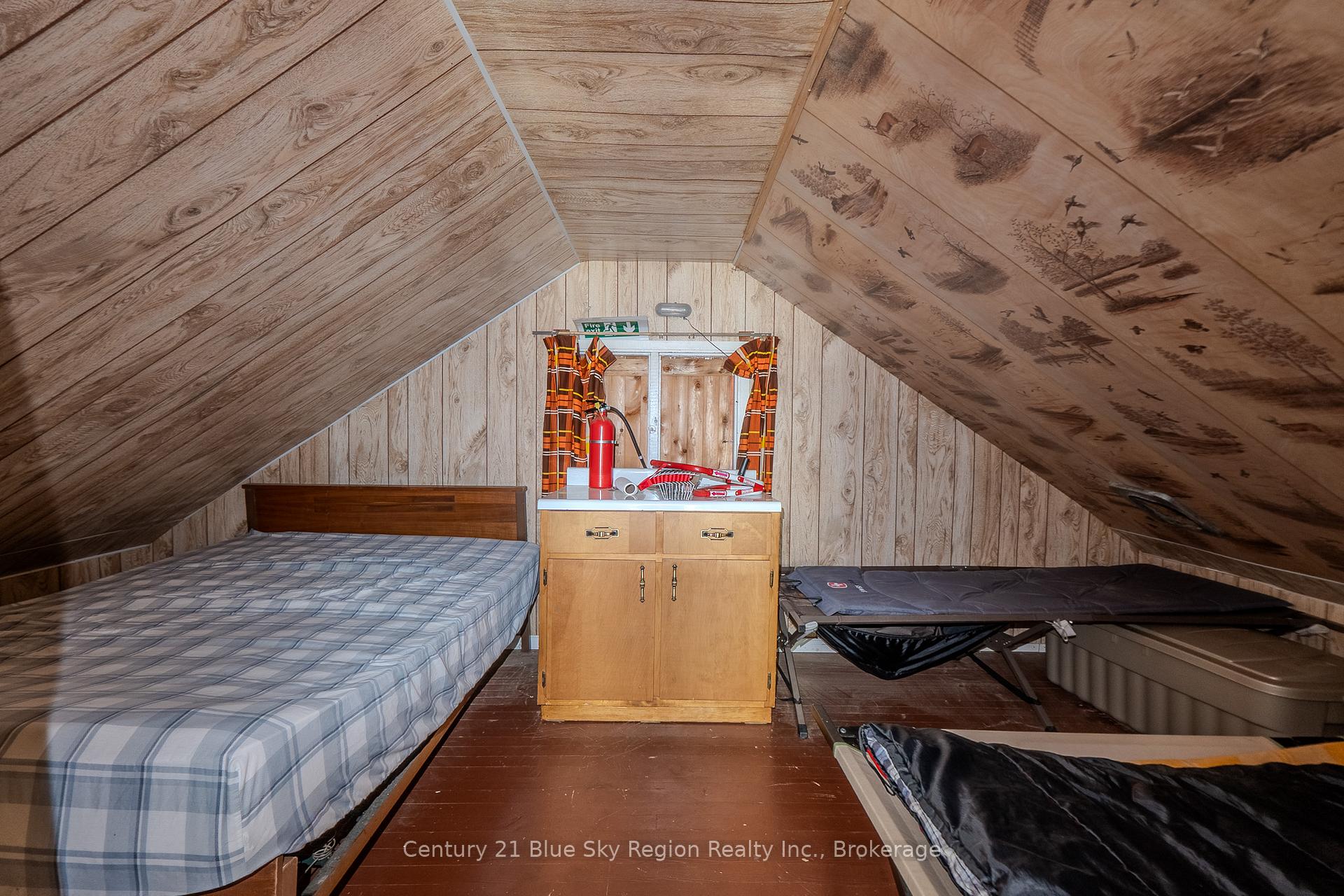 Photo 15 of 44 Island, Temagami — HOMEH