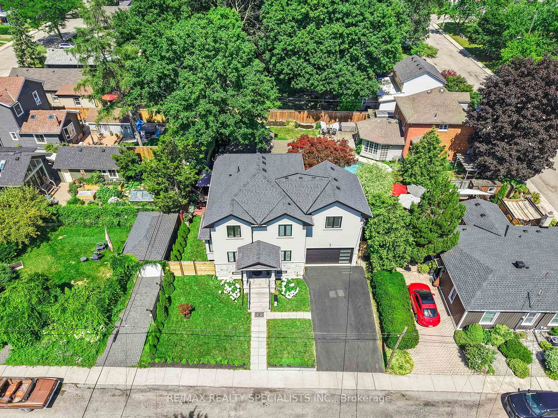 Photo 48 of 24 Peel Street N, Hamilton, Dundas — HOMEH