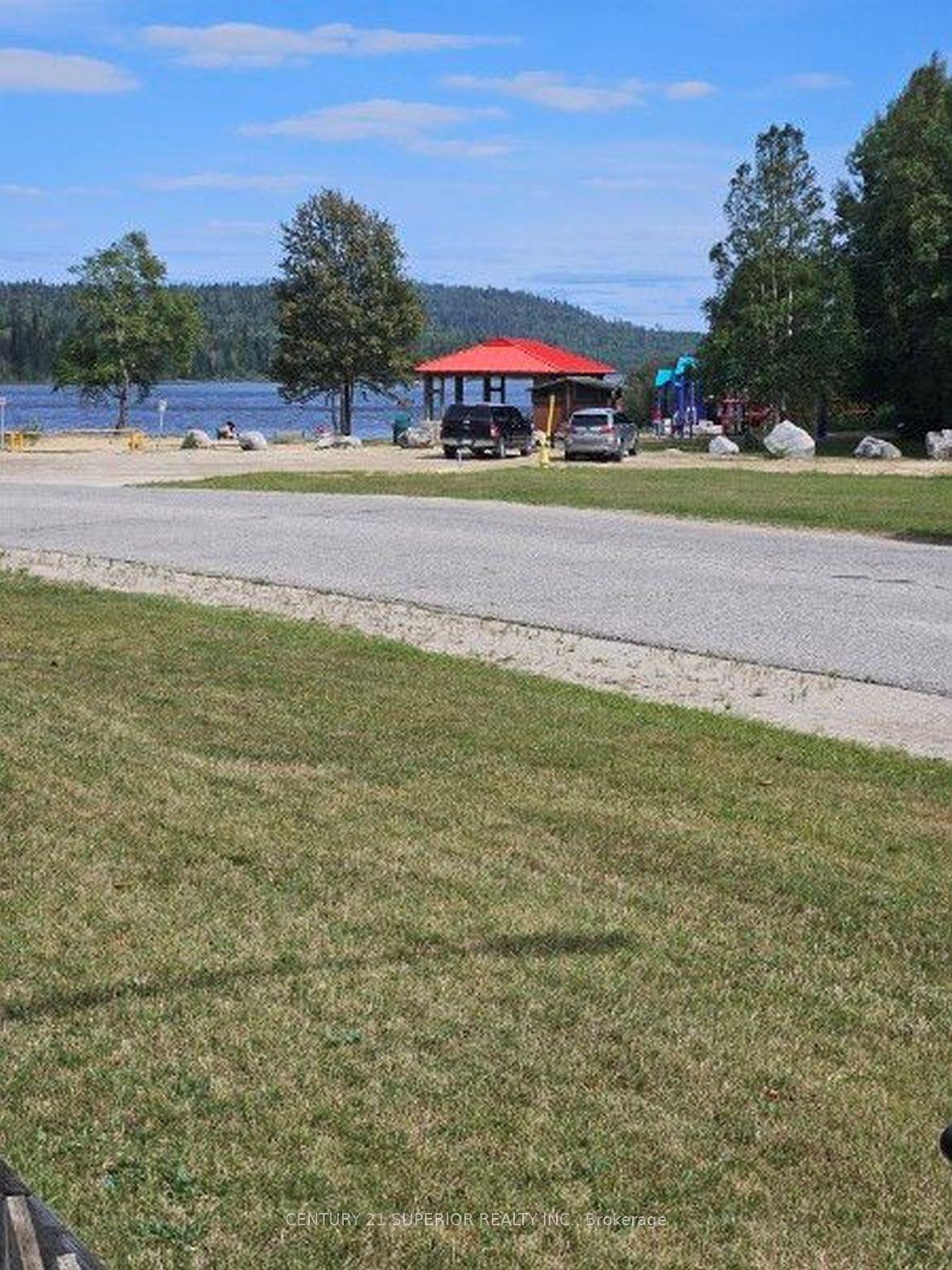 Photo 9 of 15 Heron Drive, Manitouwadge, TB-73 — HOMEH