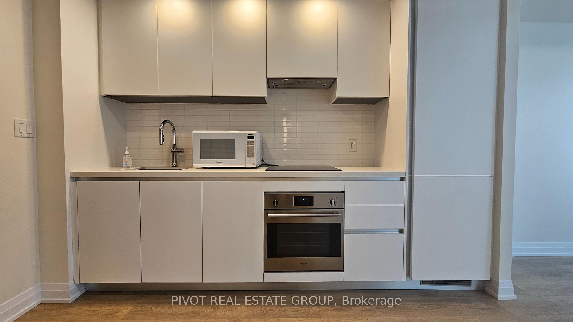 Photo 3 of Unit 2309, 4015 The Exchange, Mississauga, City Centre — HOMEH