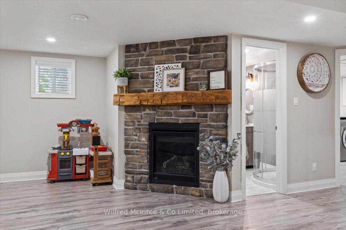 Photo 16 of 9 Dietz Street, South Bruce — HOMEH