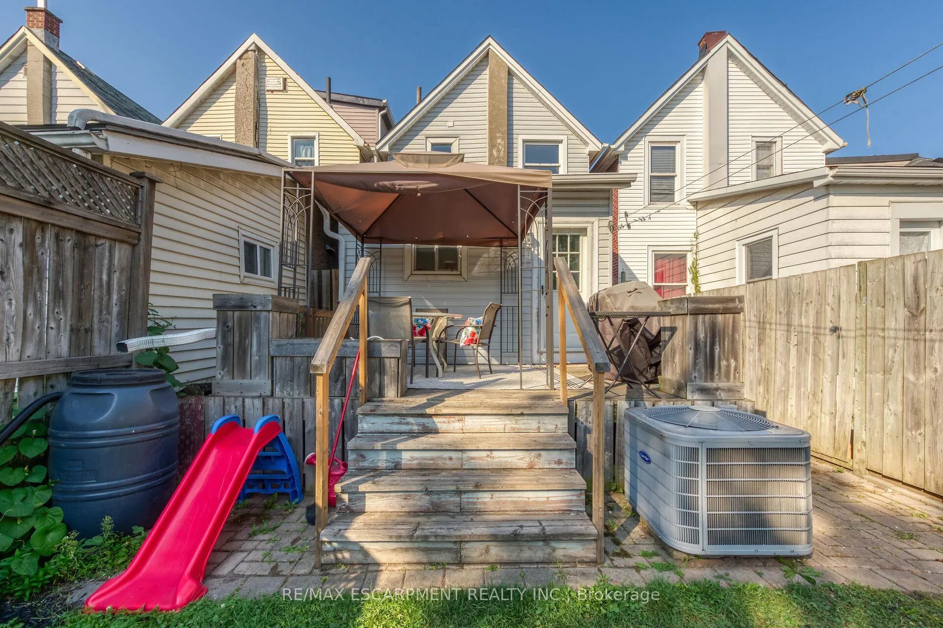 Photo 26 of 10 Roxborough Avenue, Hamilton, Crown Point — HOMEH