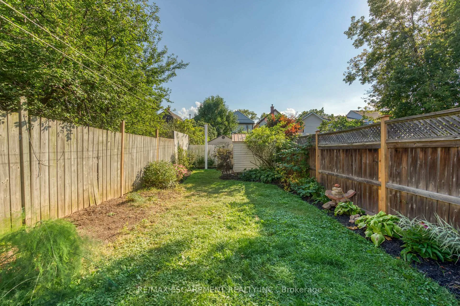 Photo 27 of 10 Roxborough Avenue, Hamilton, Crown Point — HOMEH