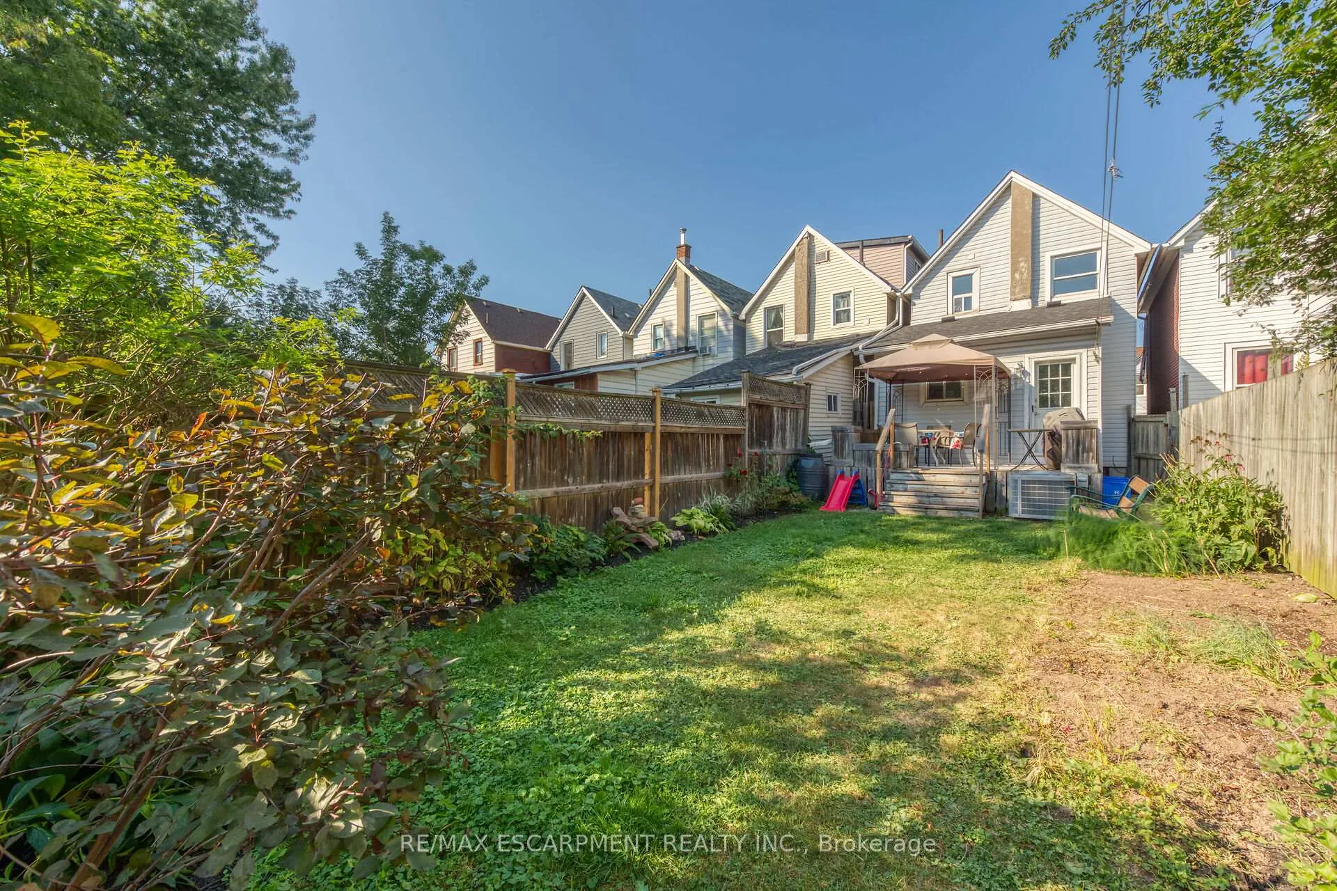 Photo 29 of 10 Roxborough Avenue, Hamilton, Crown Point — HOMEH