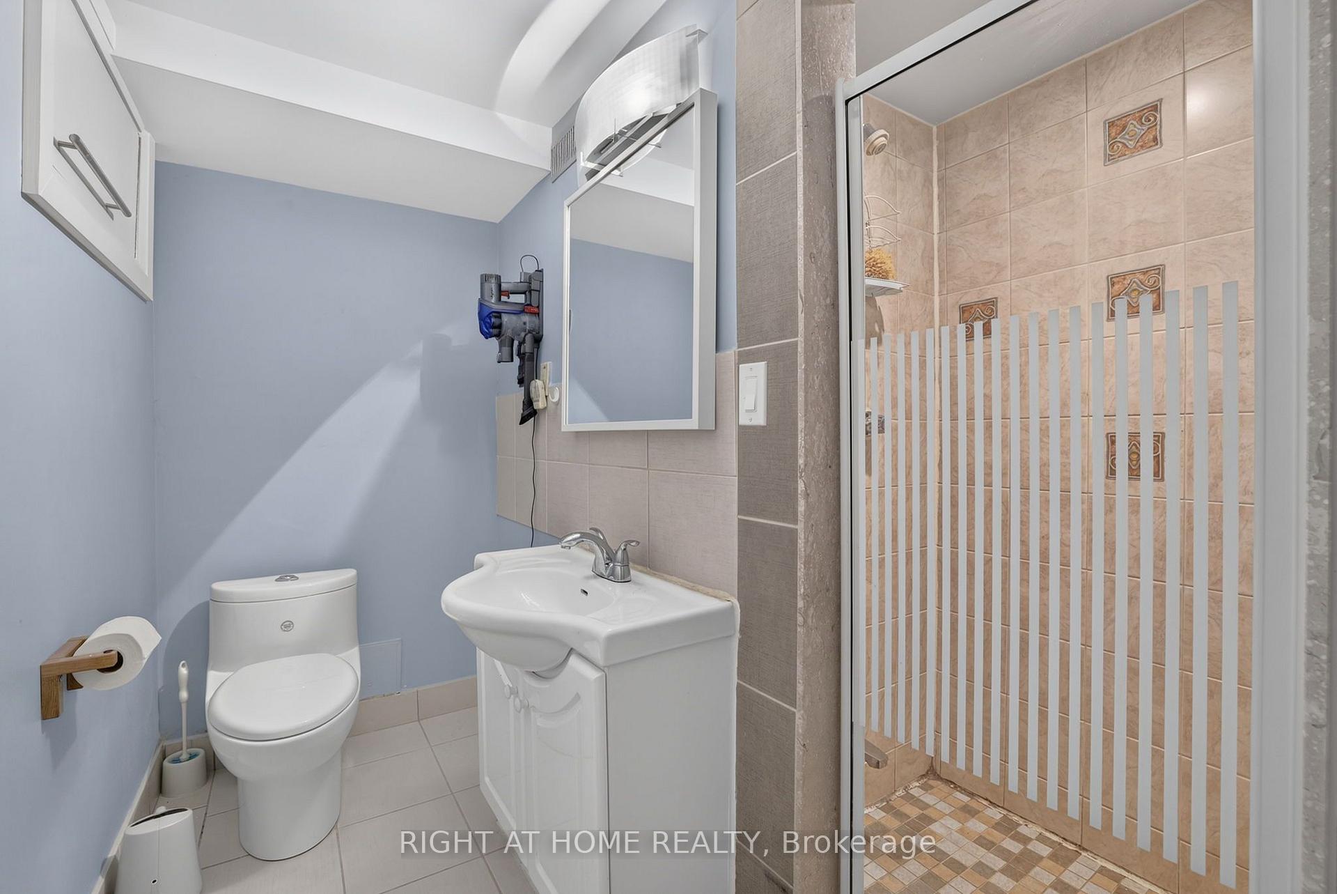 Photo 35 of 35 Brightbay Crescent, Markham, Grandview — HOMEH