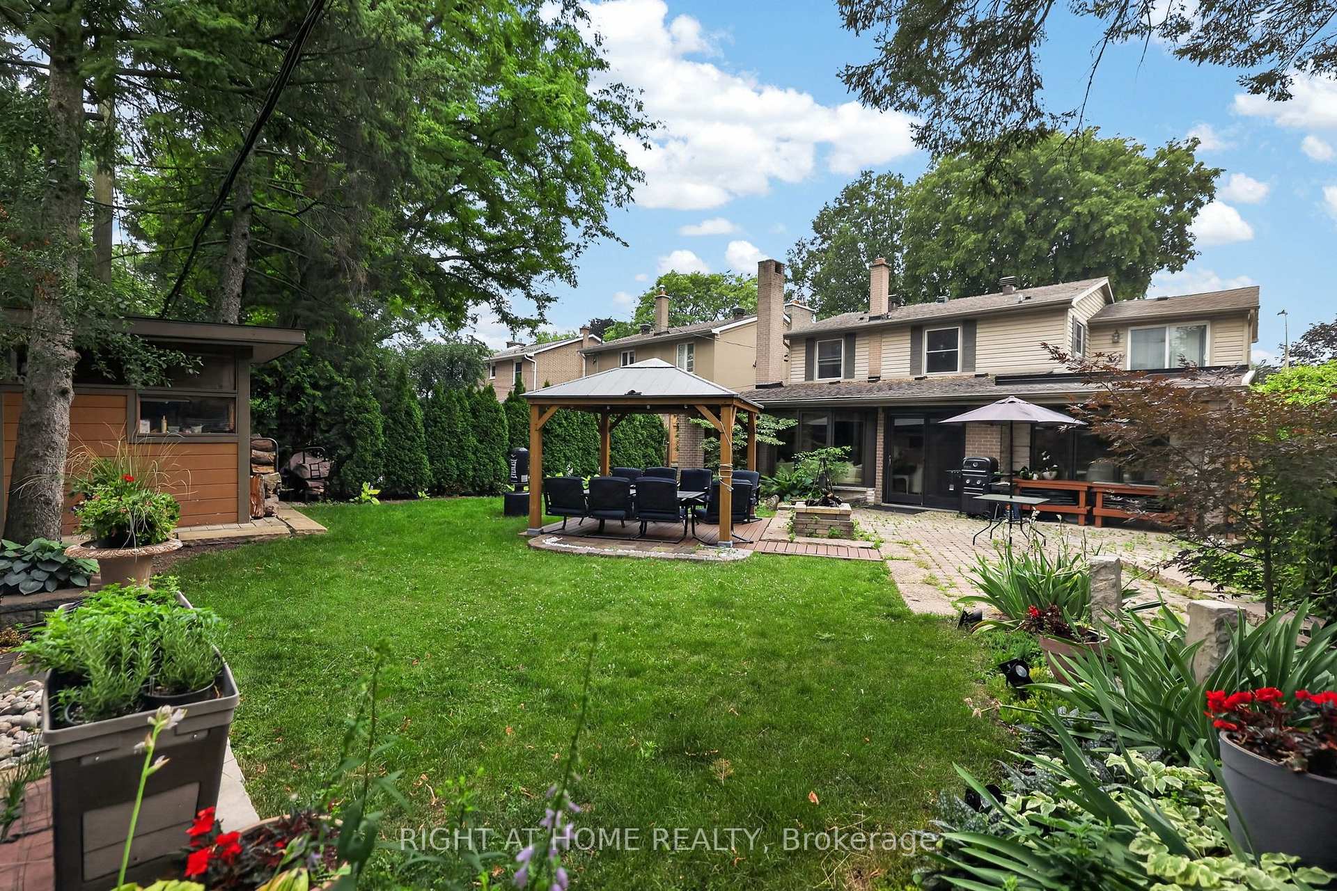 Photo 38 of 35 Brightbay Crescent, Markham, Grandview — HOMEH