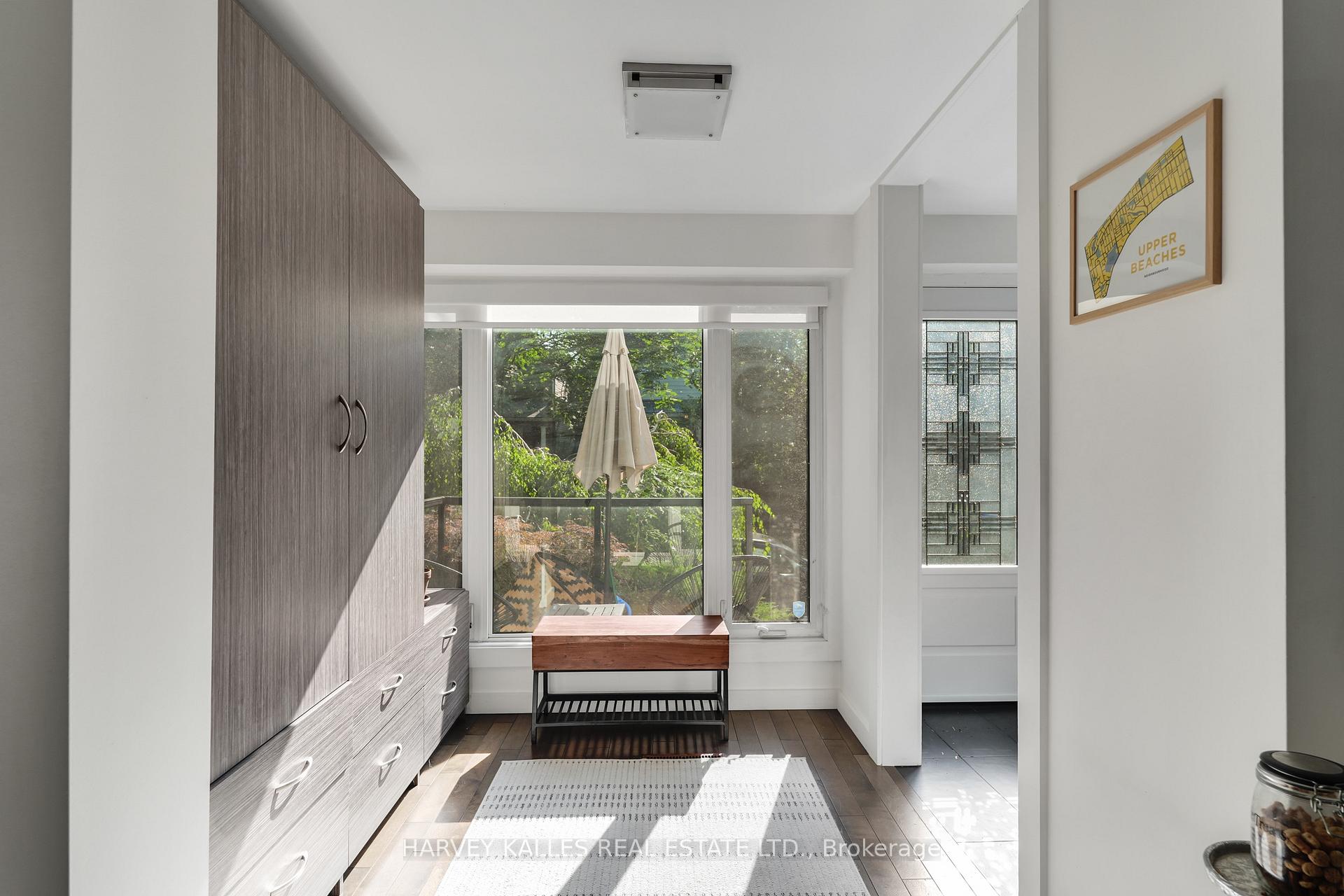 Photo 5 of 62 Golfview Avenue, Toronto, East End-Danforth — HOMEH