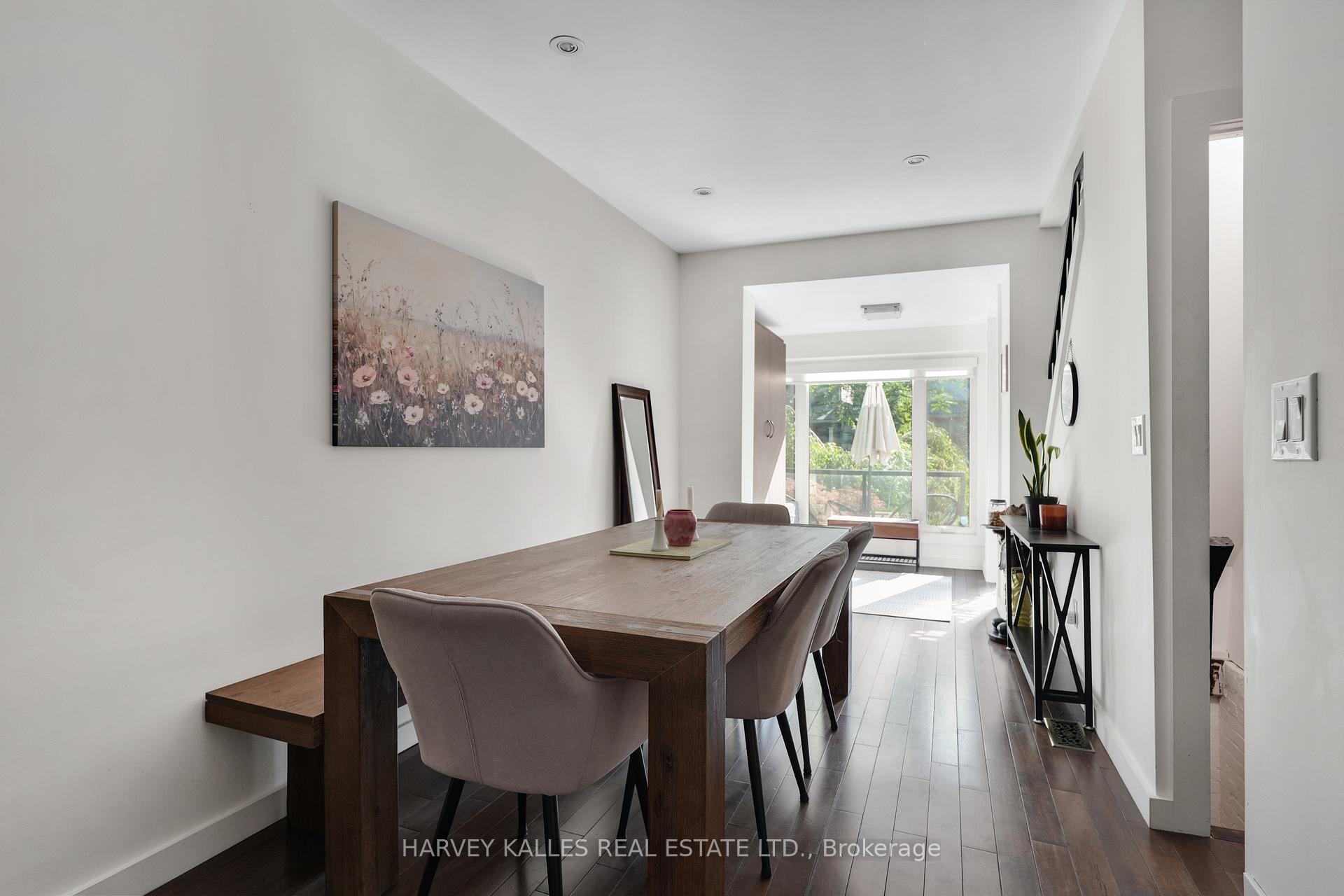 Photo 11 of 62 Golfview Avenue, Toronto, East End-Danforth — HOMEH