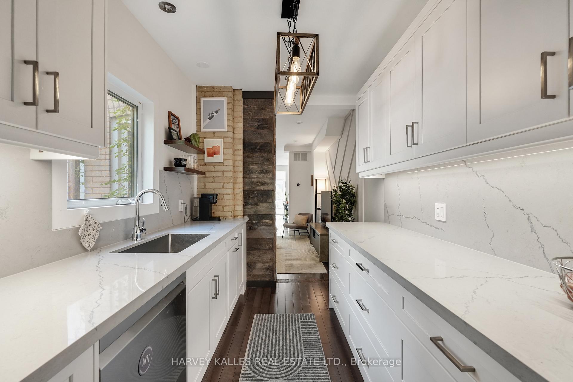 Photo 20 of 62 Golfview Avenue, Toronto, East End-Danforth — HOMEH